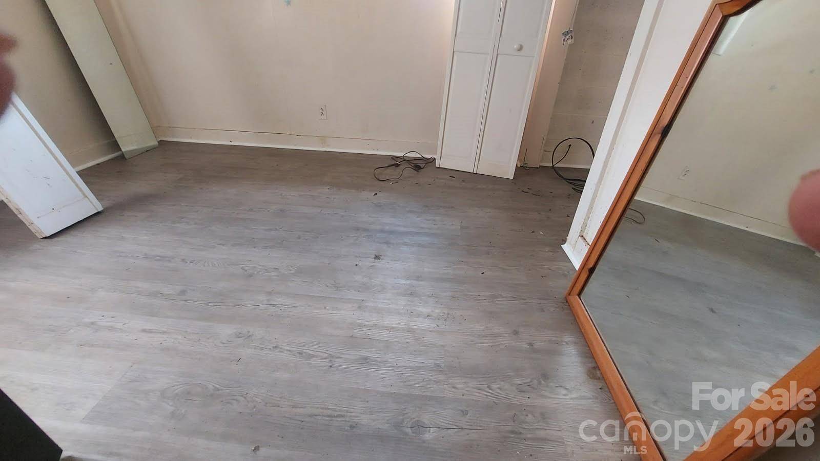 109 Barbara AVE, Mount Airy, NC 27030