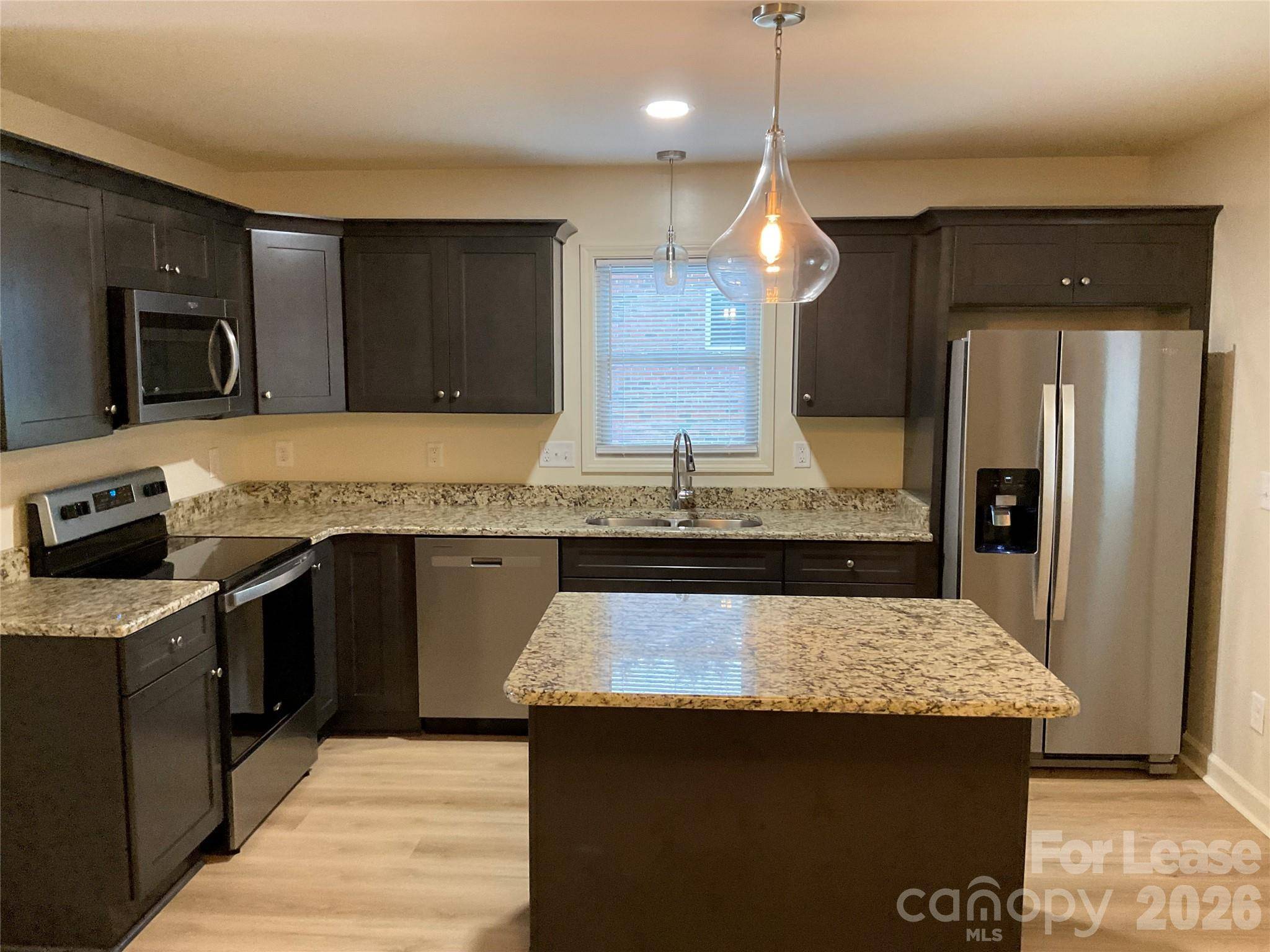 1287 Janice RD, Lincolnton, NC 28092