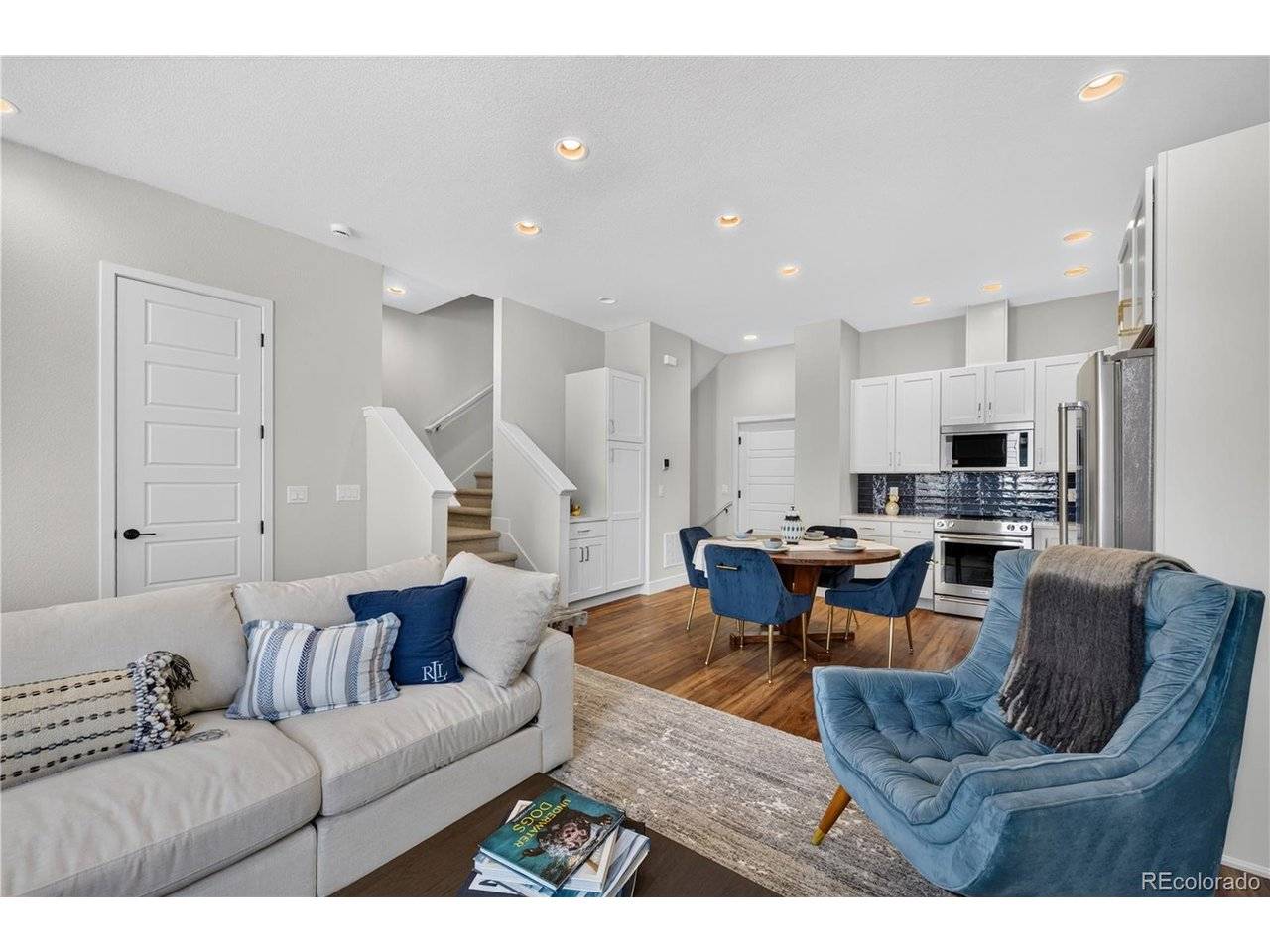 2868 S Machebeuf, Denver, CO 80236