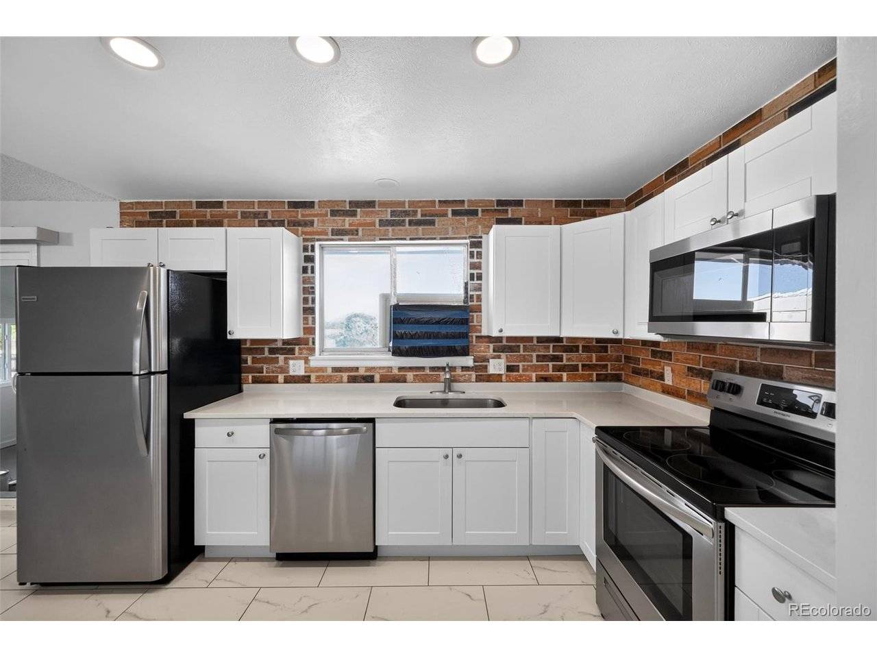 1902 S Truckee, Aurora, CO 80013