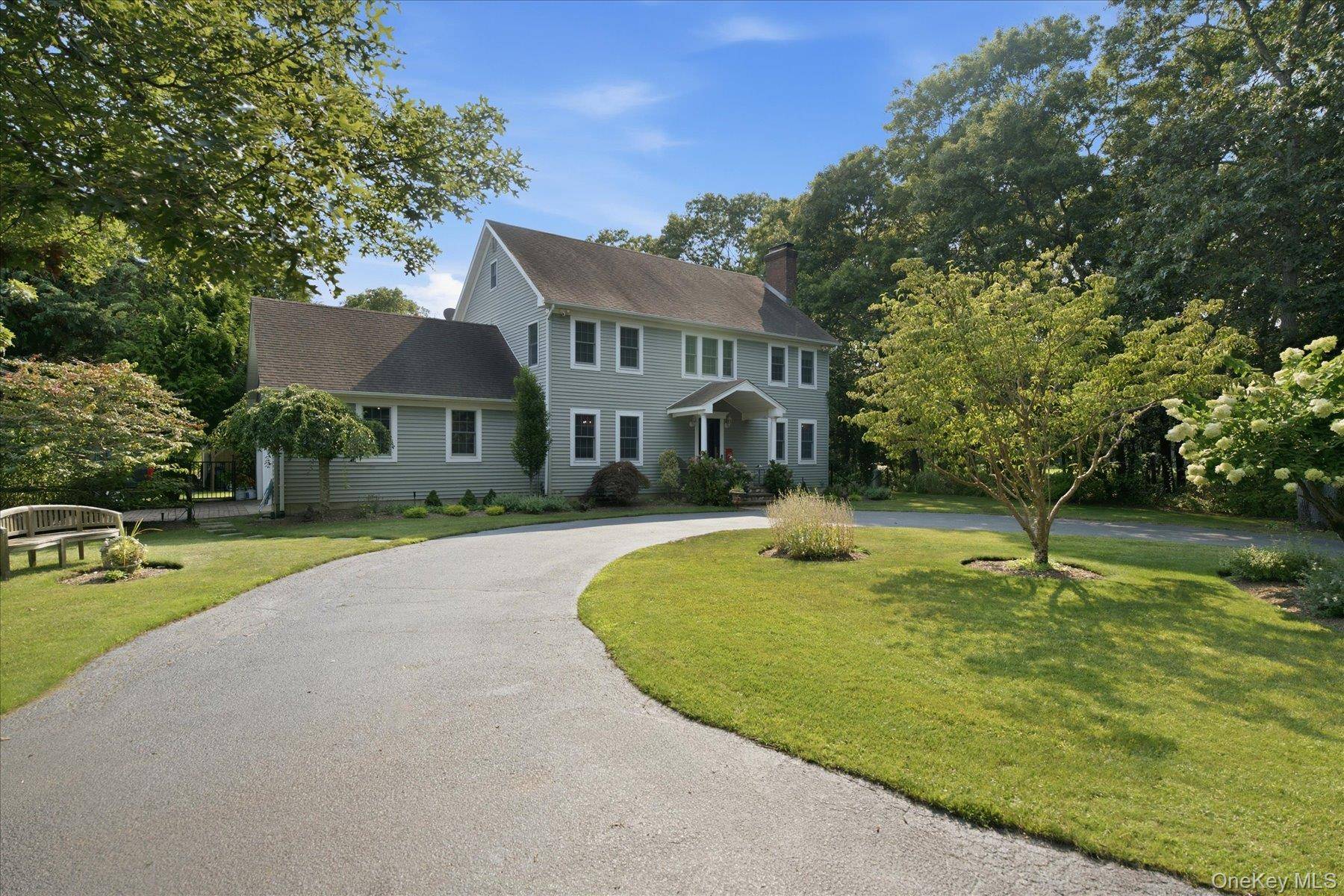 147B Old Country RD, Remsenburg, NY 11960