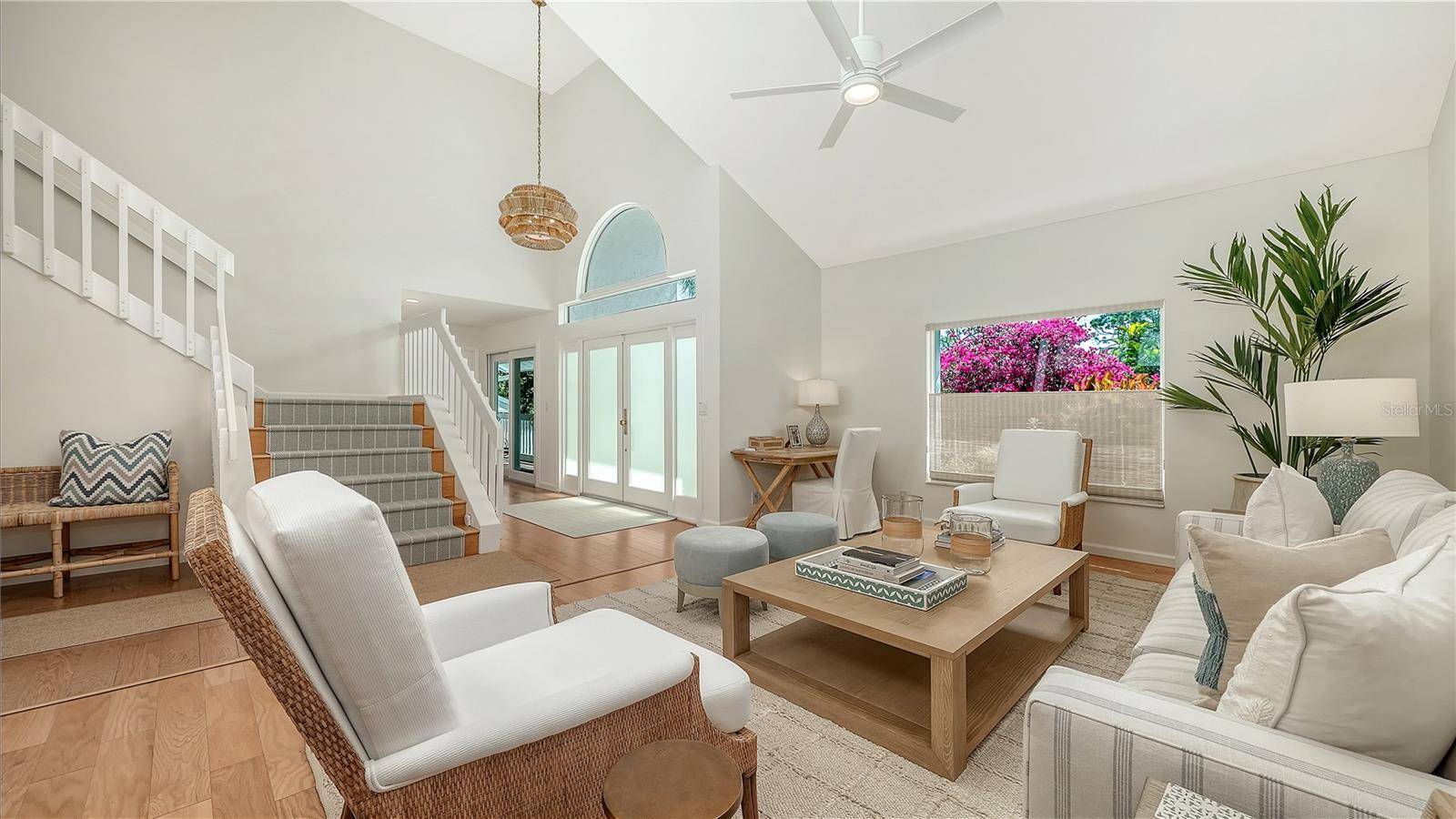 476 MEADOW LARK DR, Sarasota, FL 34236