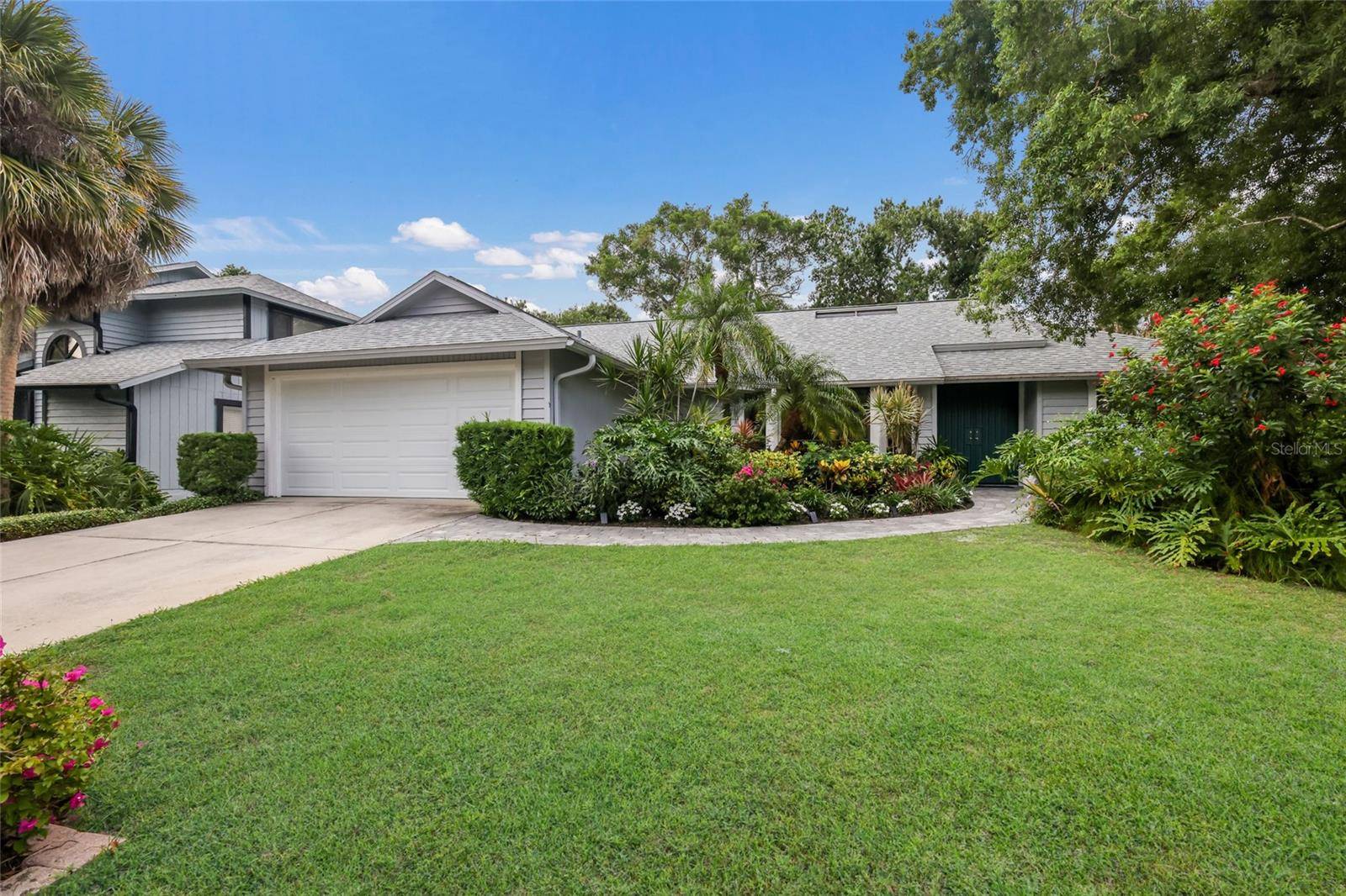 851 FAULKWOOD CT, Sarasota, FL 34232