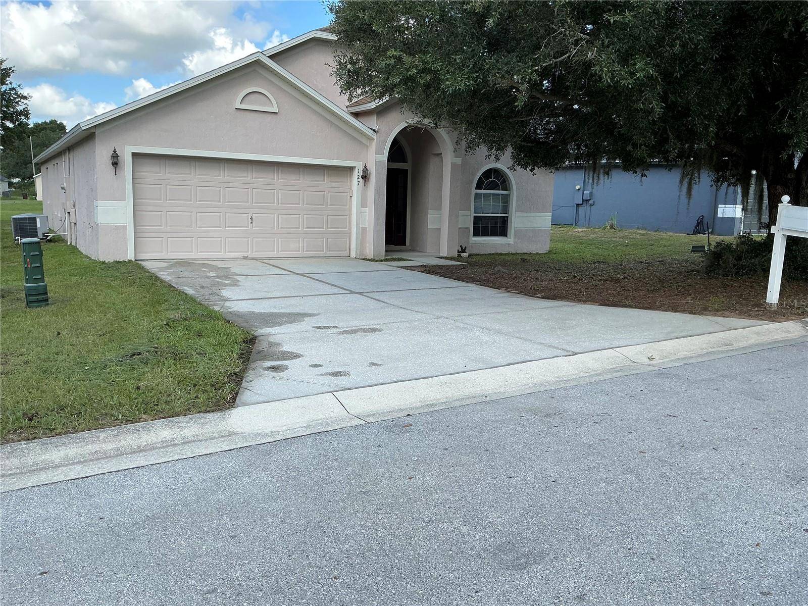 127 ABERDEEN ST, Davenport, FL 33837