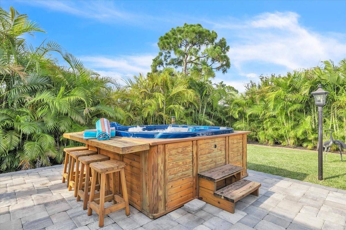 3233 NW 21ST ST, Cape Coral, FL 33993