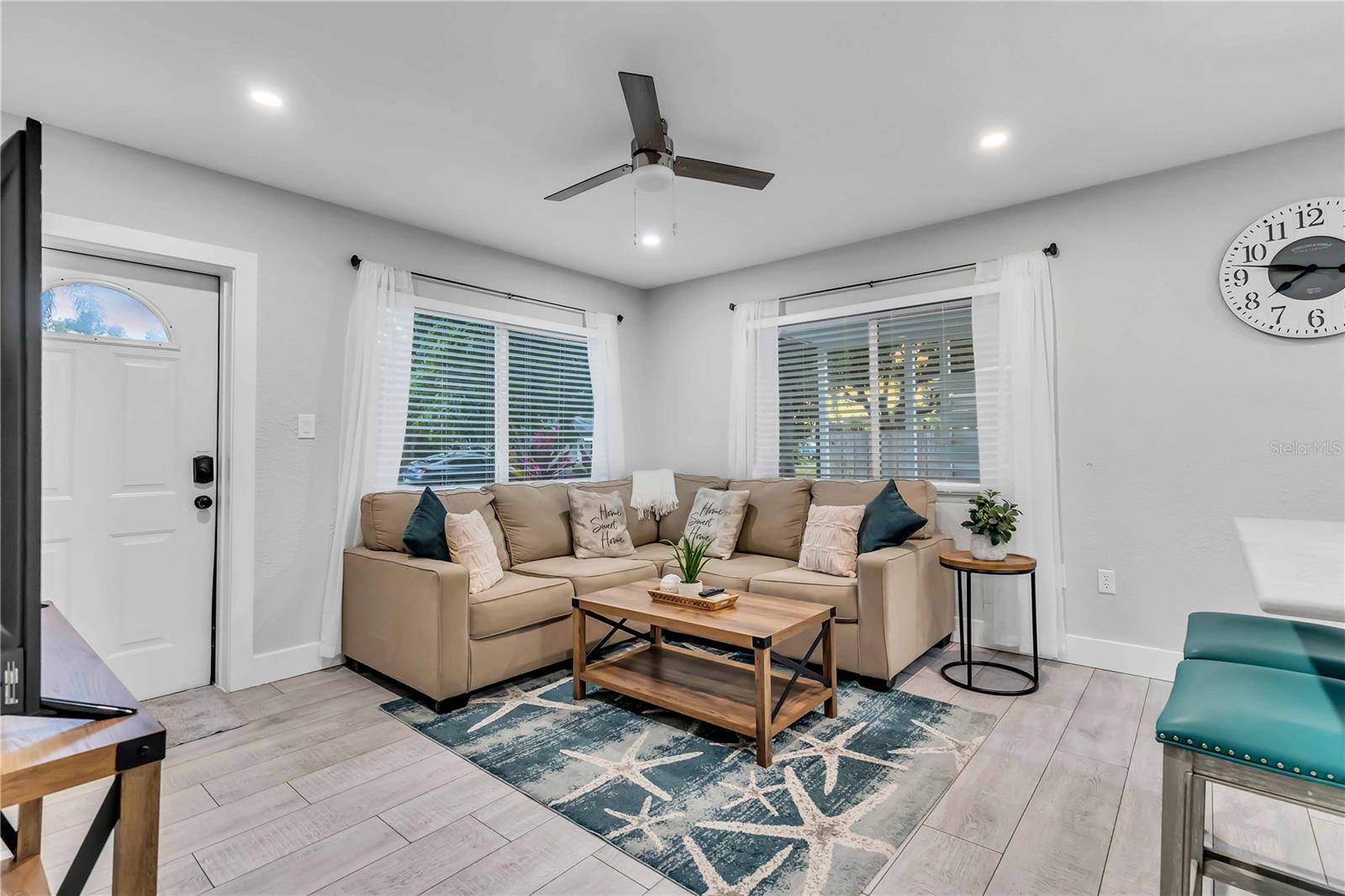 3231 NEW ENGLAND ST, Sarasota, FL 34231
