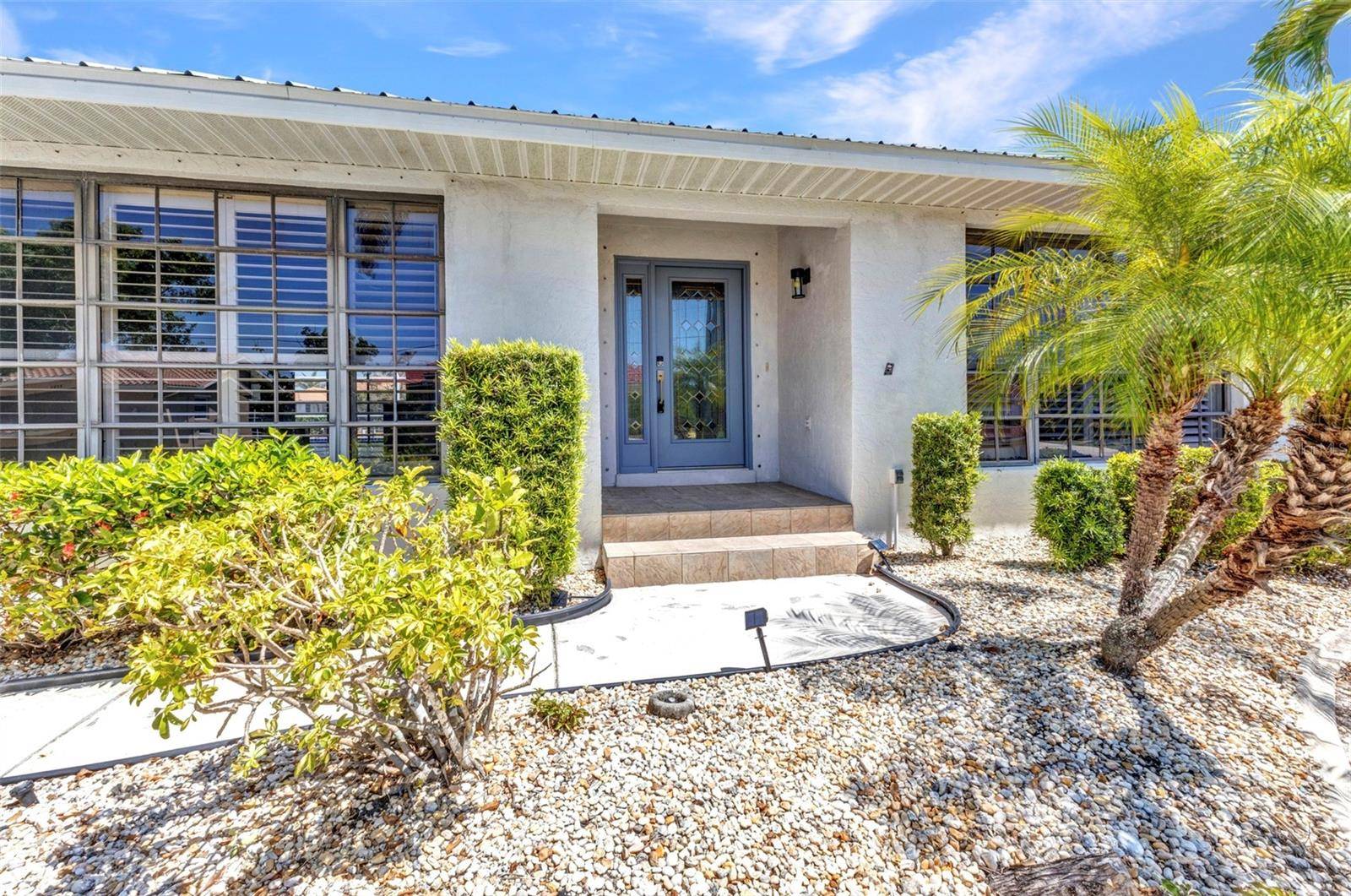 2718 SAINT THOMAS DR, Punta Gorda, FL 33950