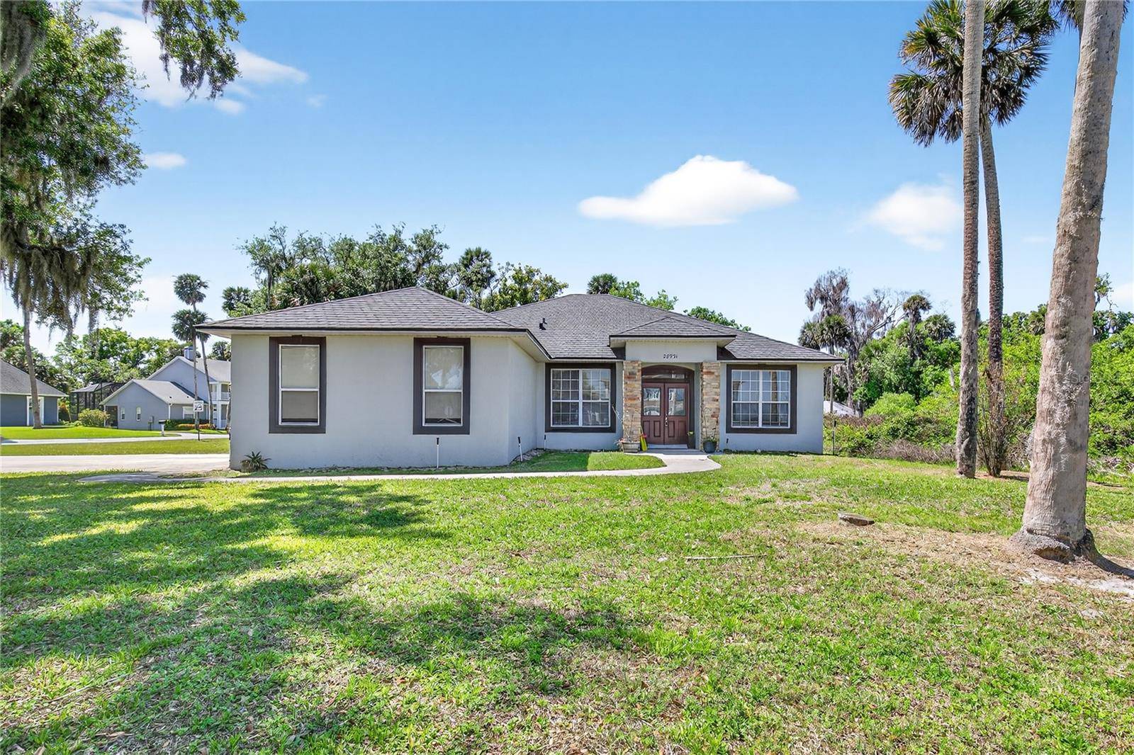 28931 BEAUCLAIRE DR, Tavares, FL 32778