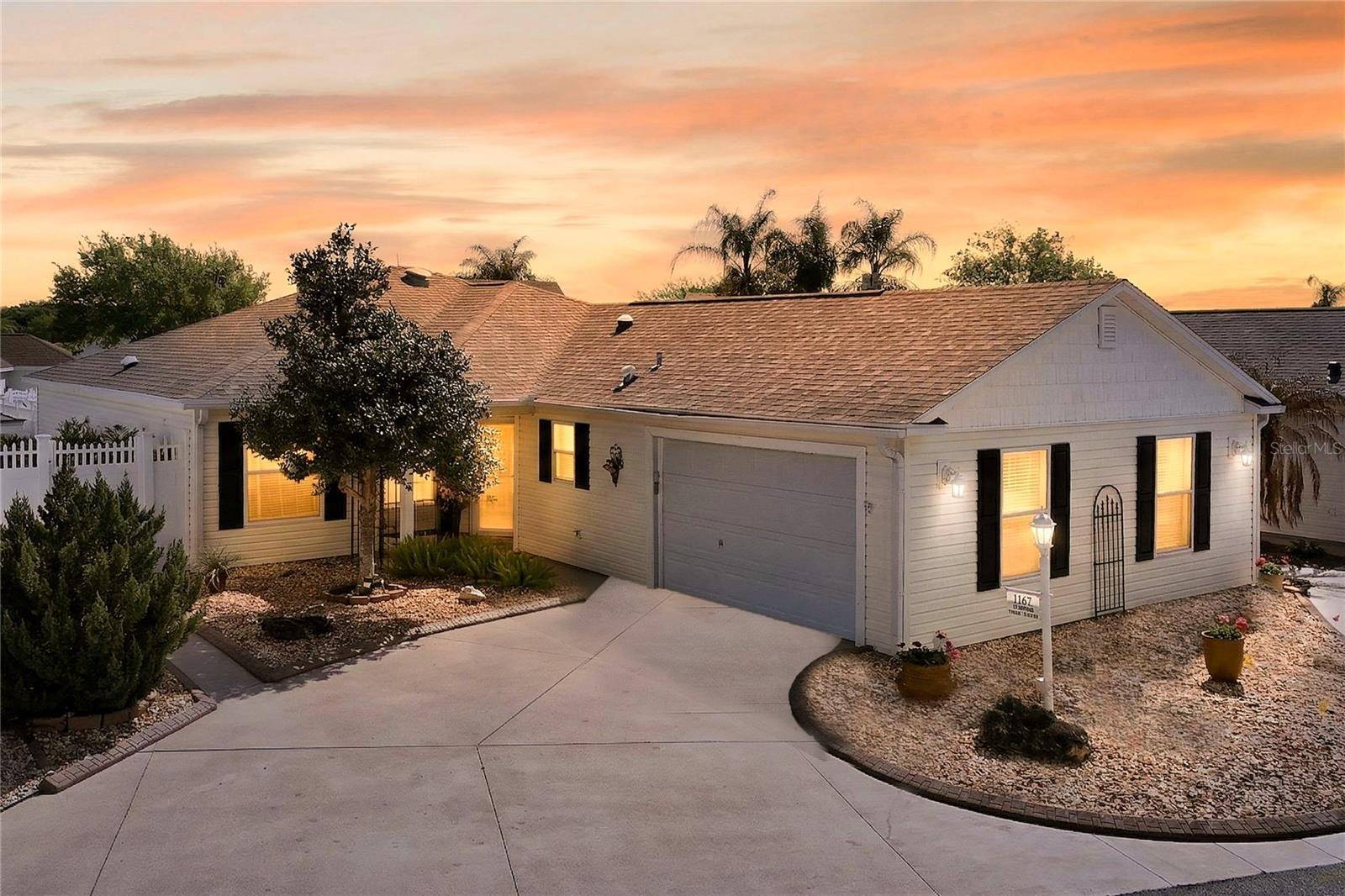 1147 ELIZABETH CT, The Villages, FL 32162