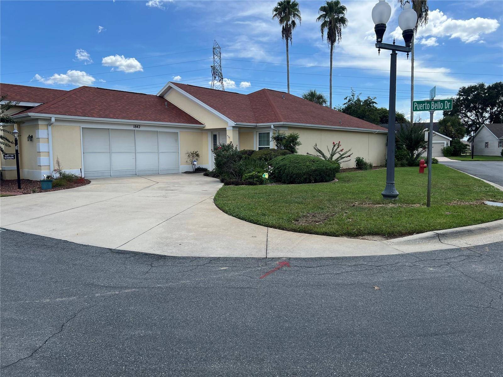 1842 PUERTO BELLO DR, The Villages, FL 32159