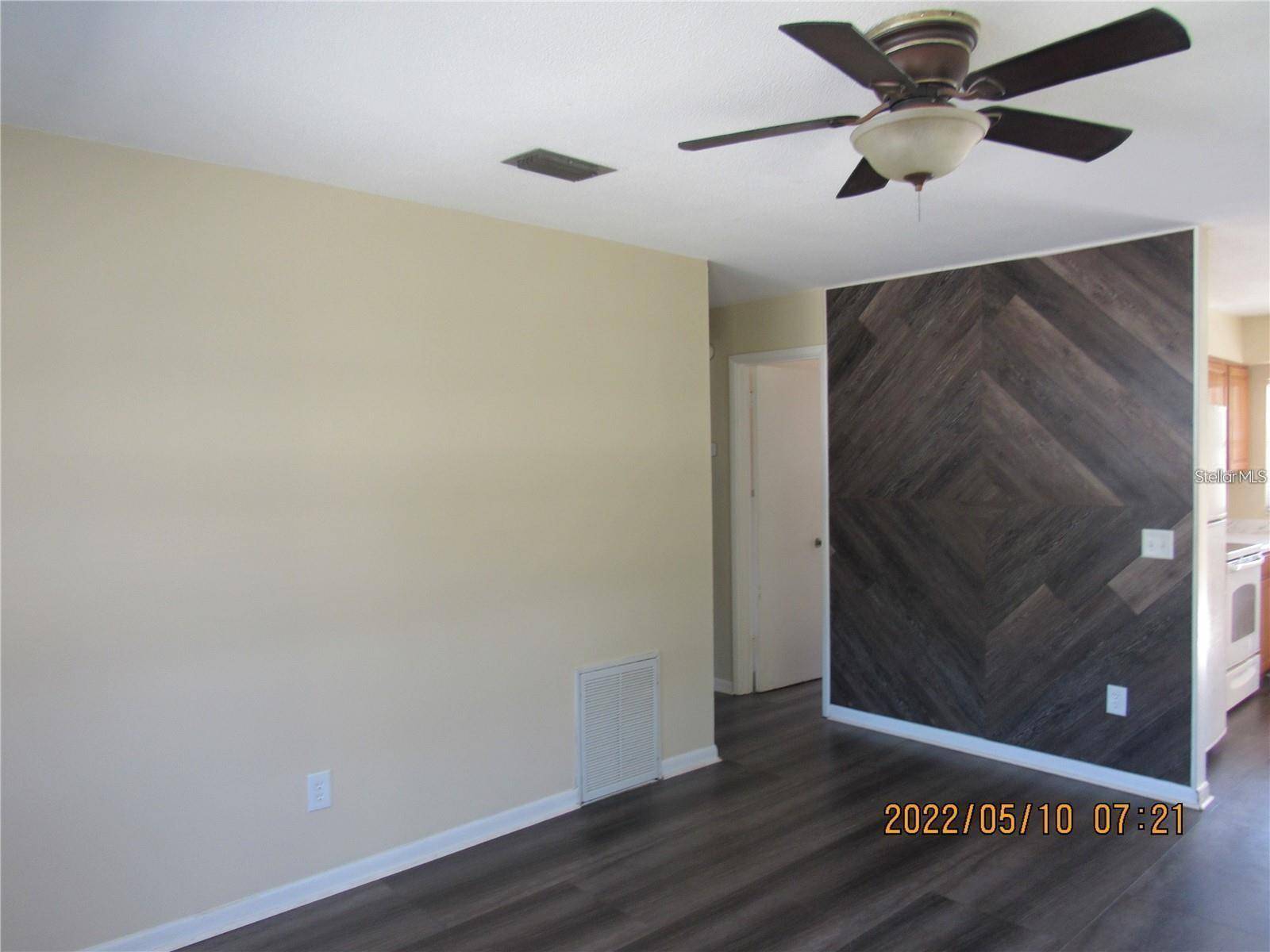 722 N WARFIELD AVE #722, Wildwood, FL 34785