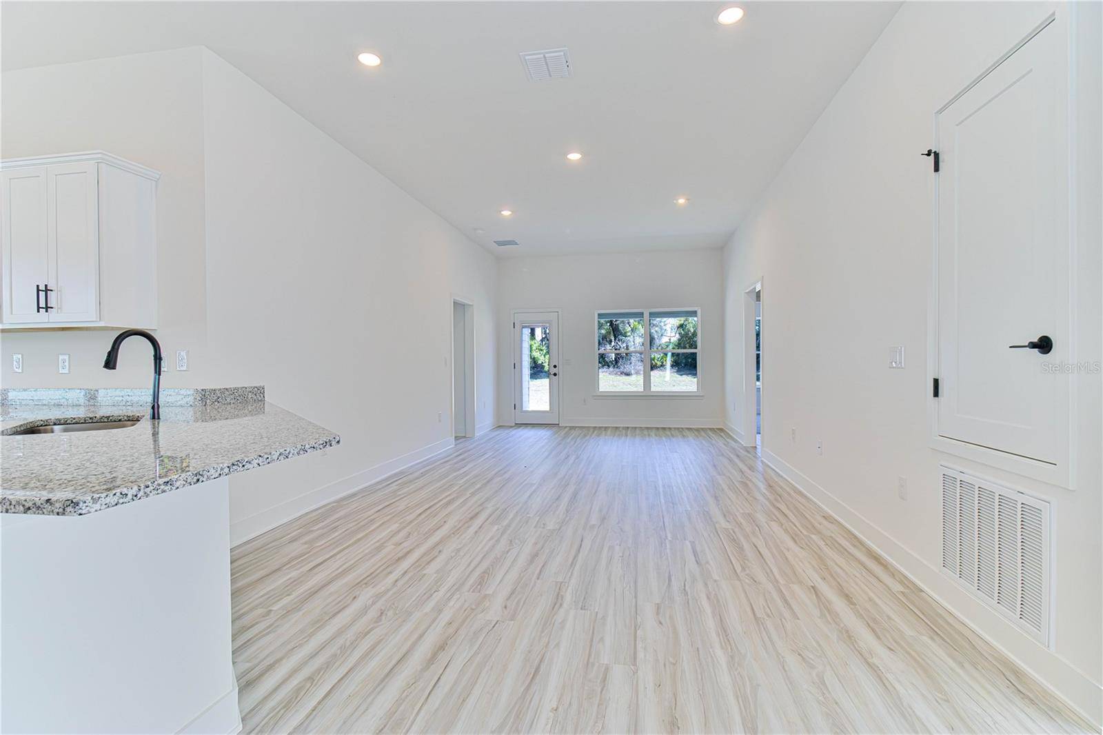 16881 NW 176TH WAY, Alachua, FL 32615