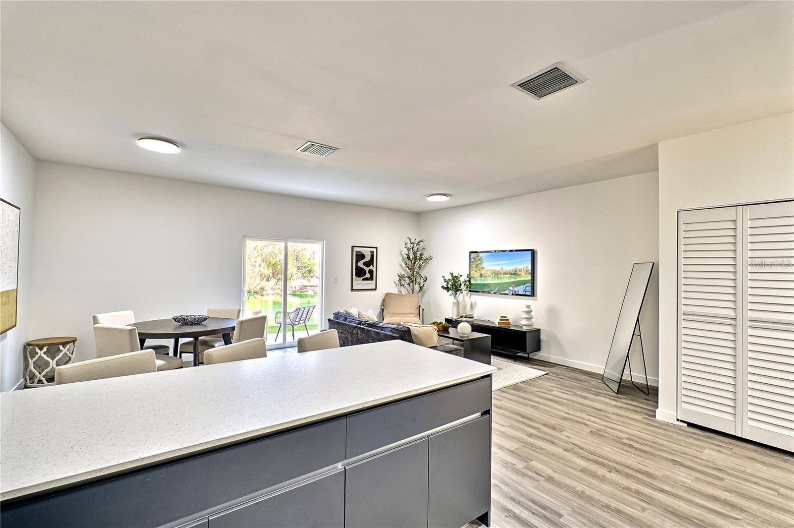 1595 NW 29TH RD #3, Gainesville, FL 32605