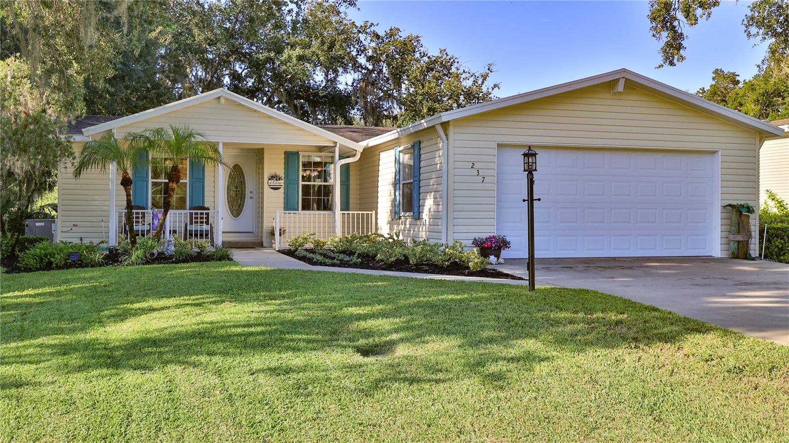 237 NAVAJO DR, Oak Hill, FL 32759