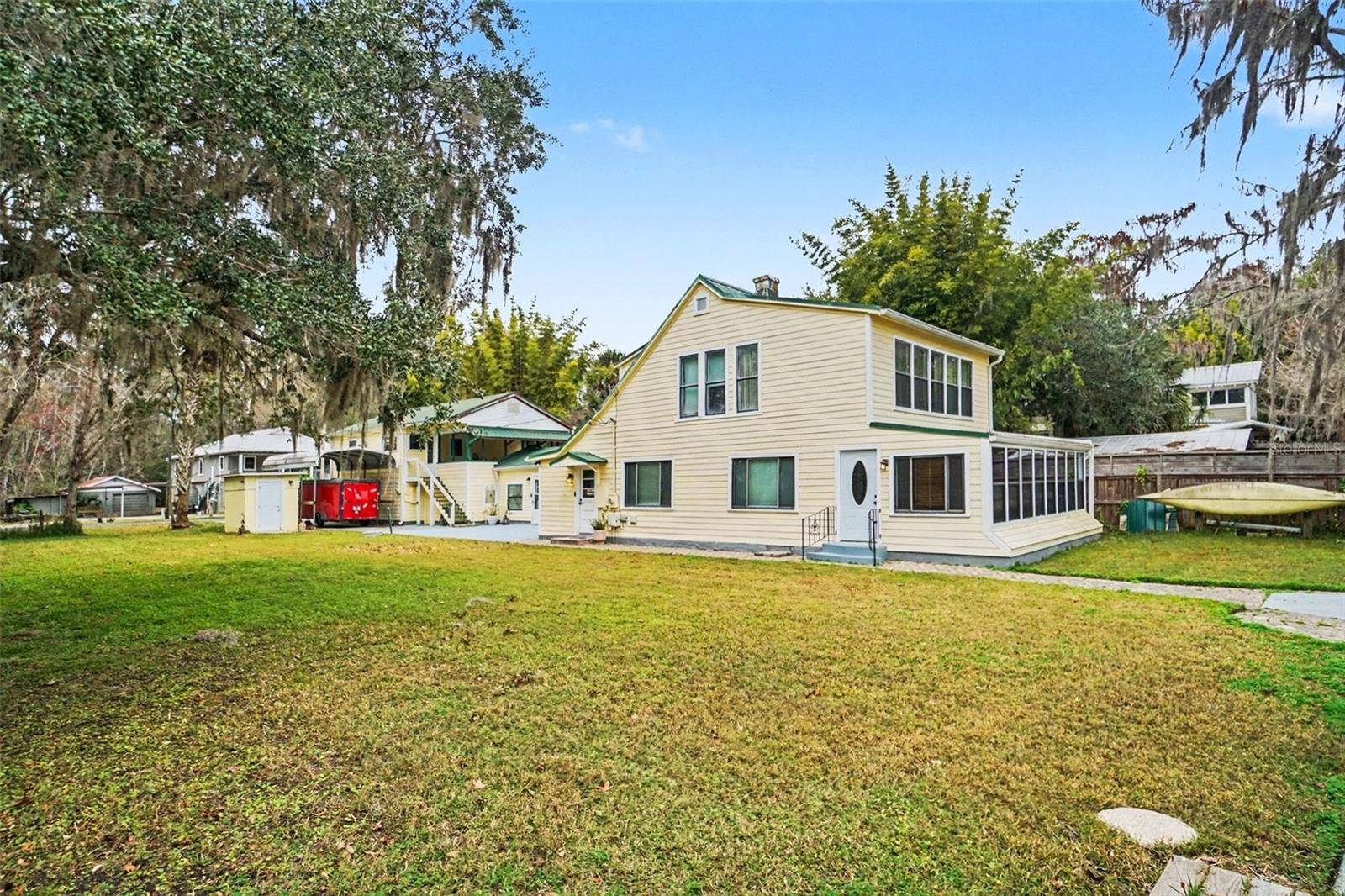 55316 CLAIRE ST, Astor, FL 32102