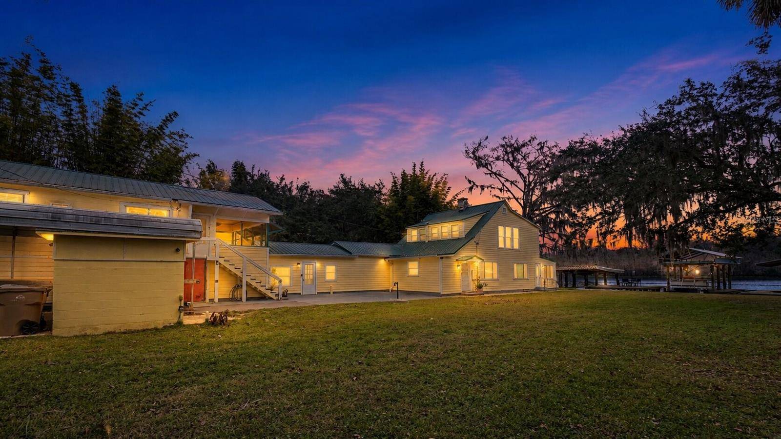 55316 CLAIRE ST, Astor, FL 32102