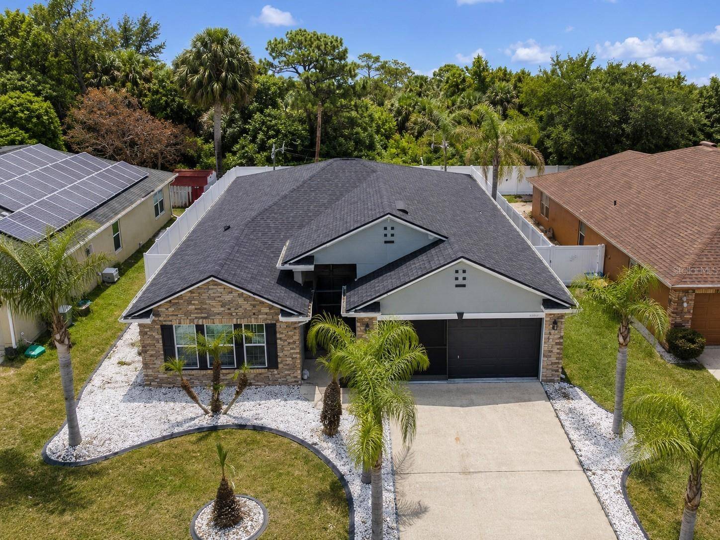 2221 PARIA LN, Kissimmee, FL 34758