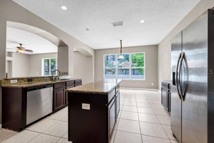 1889 POMEGRANATE CT, Ocoee, FL 34761