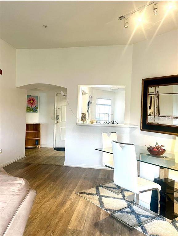 7360 WESTPOINTE BLVD #127, Orlando, FL 32835