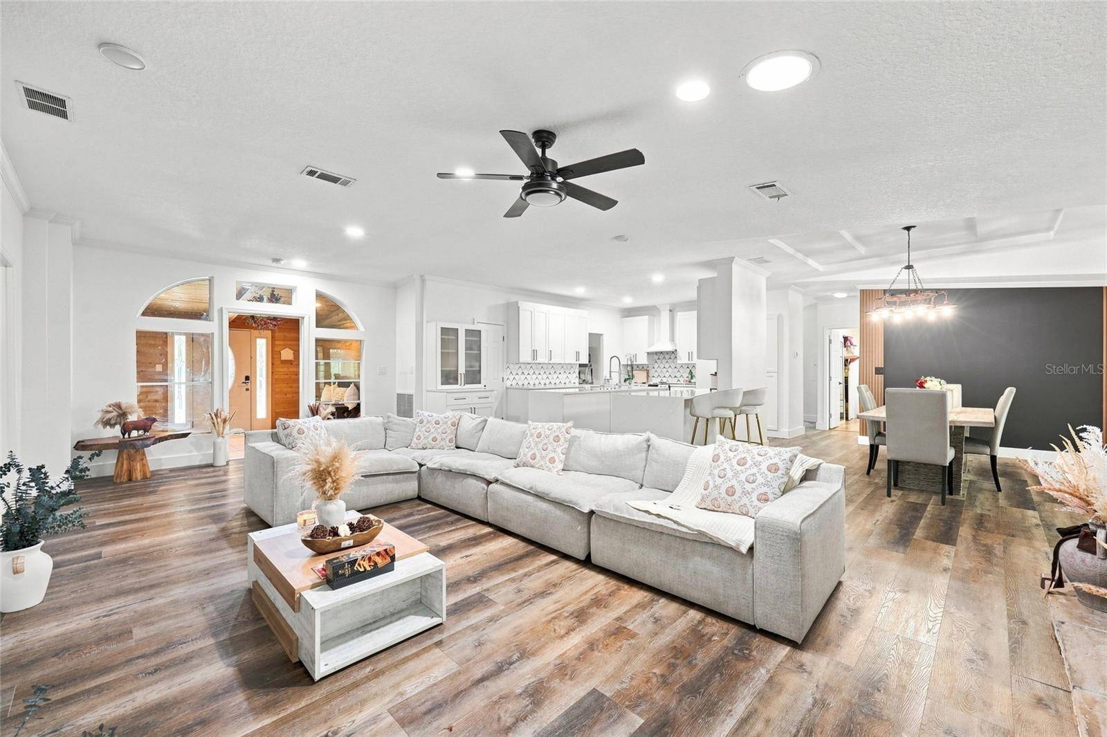 16111 SUNFLOWER TRL, Orlando, FL 32828