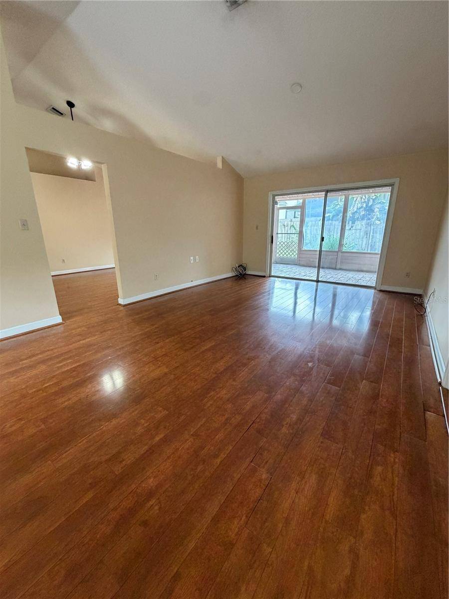 304 BAYWEST NEIGHBORS CIR, Orlando, FL 32835