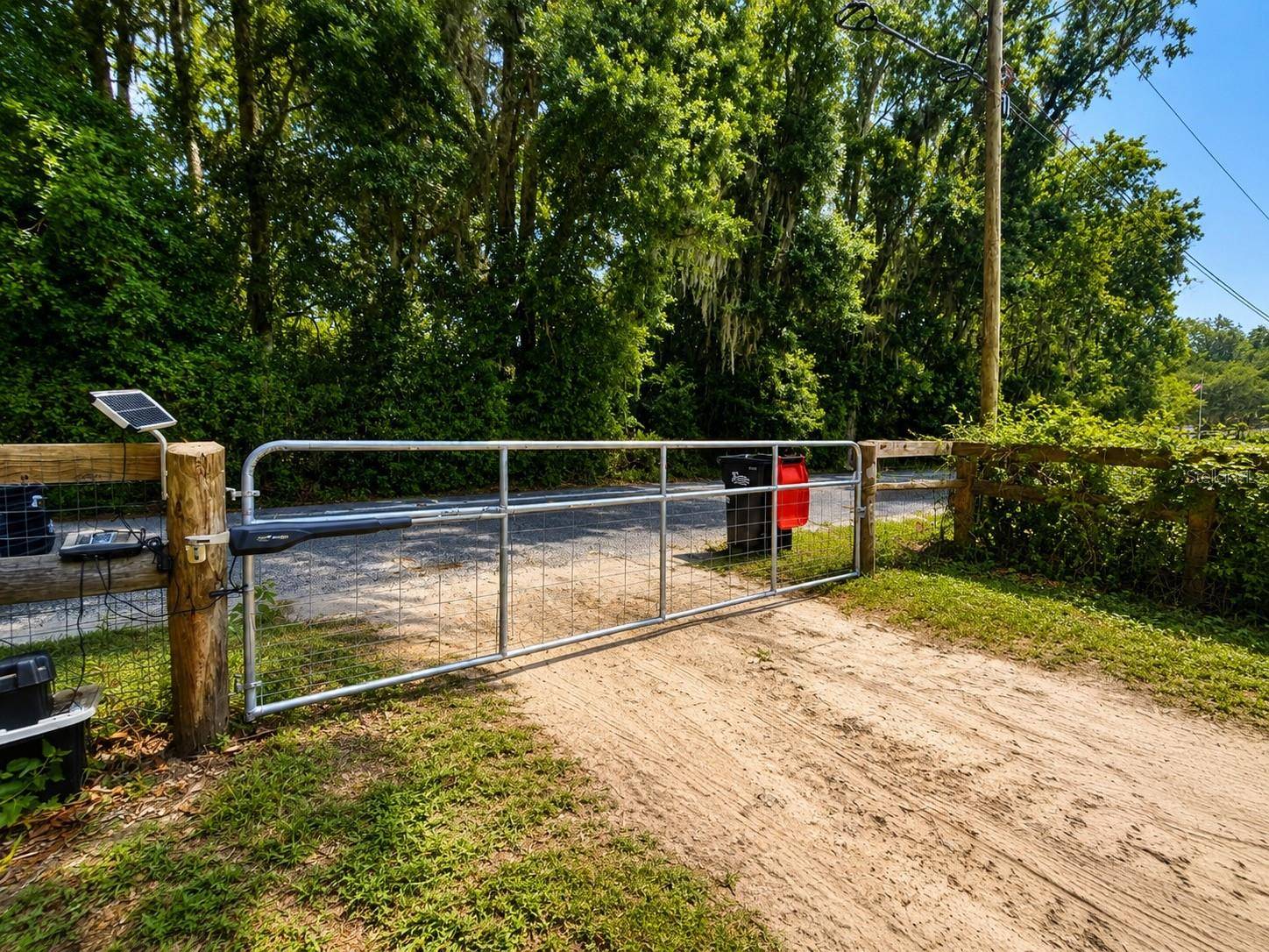9390 NE 16TH TER, Anthony, FL 32617