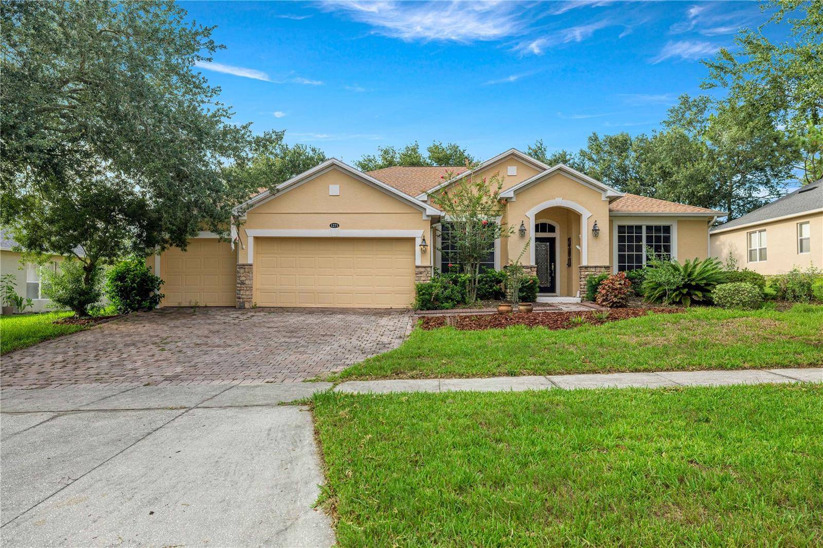 1271 LATTIMORE DR, Clermont, FL 34711