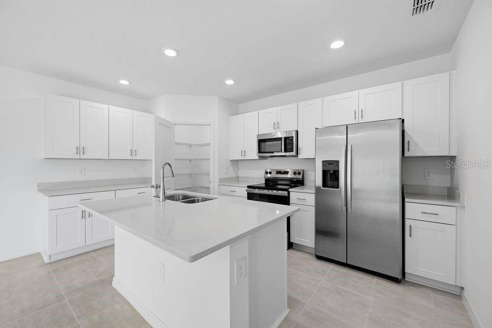 12423 WHISK CT, Hudson, FL 34669