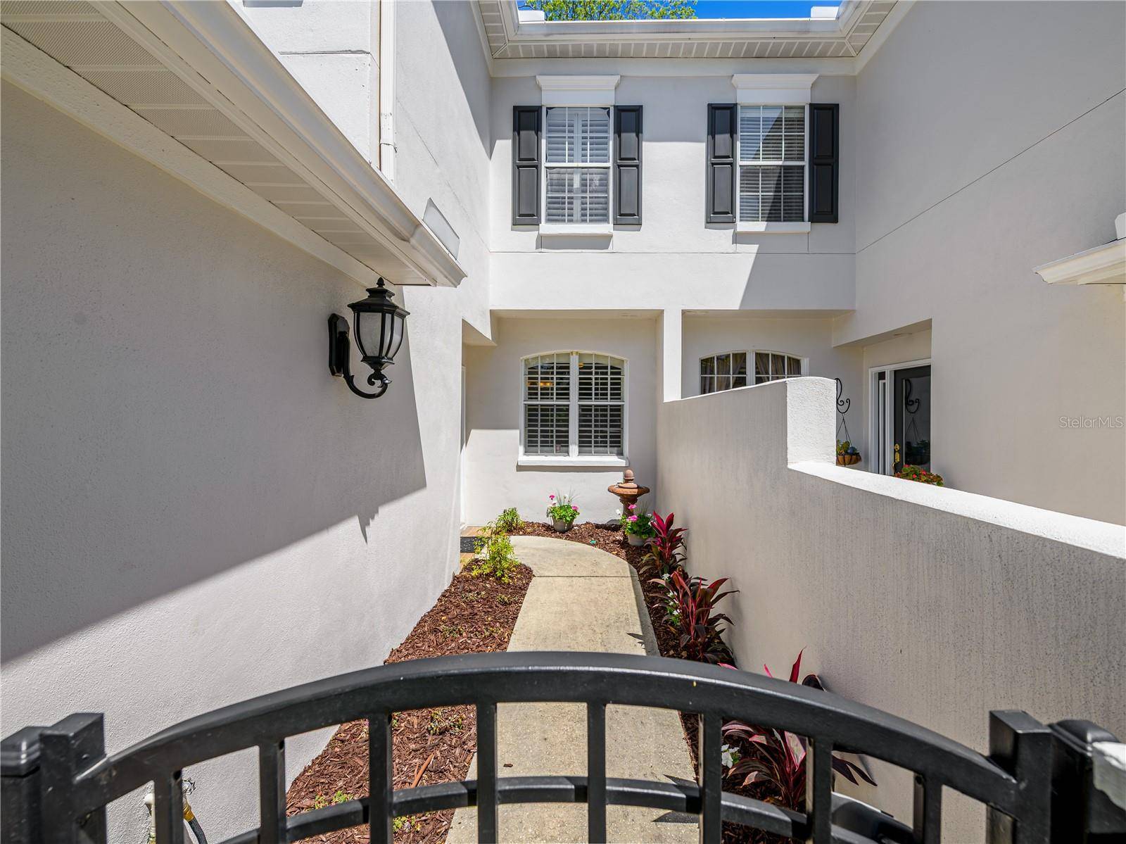 204 S LINCOLN AVE, Tampa, FL 33609