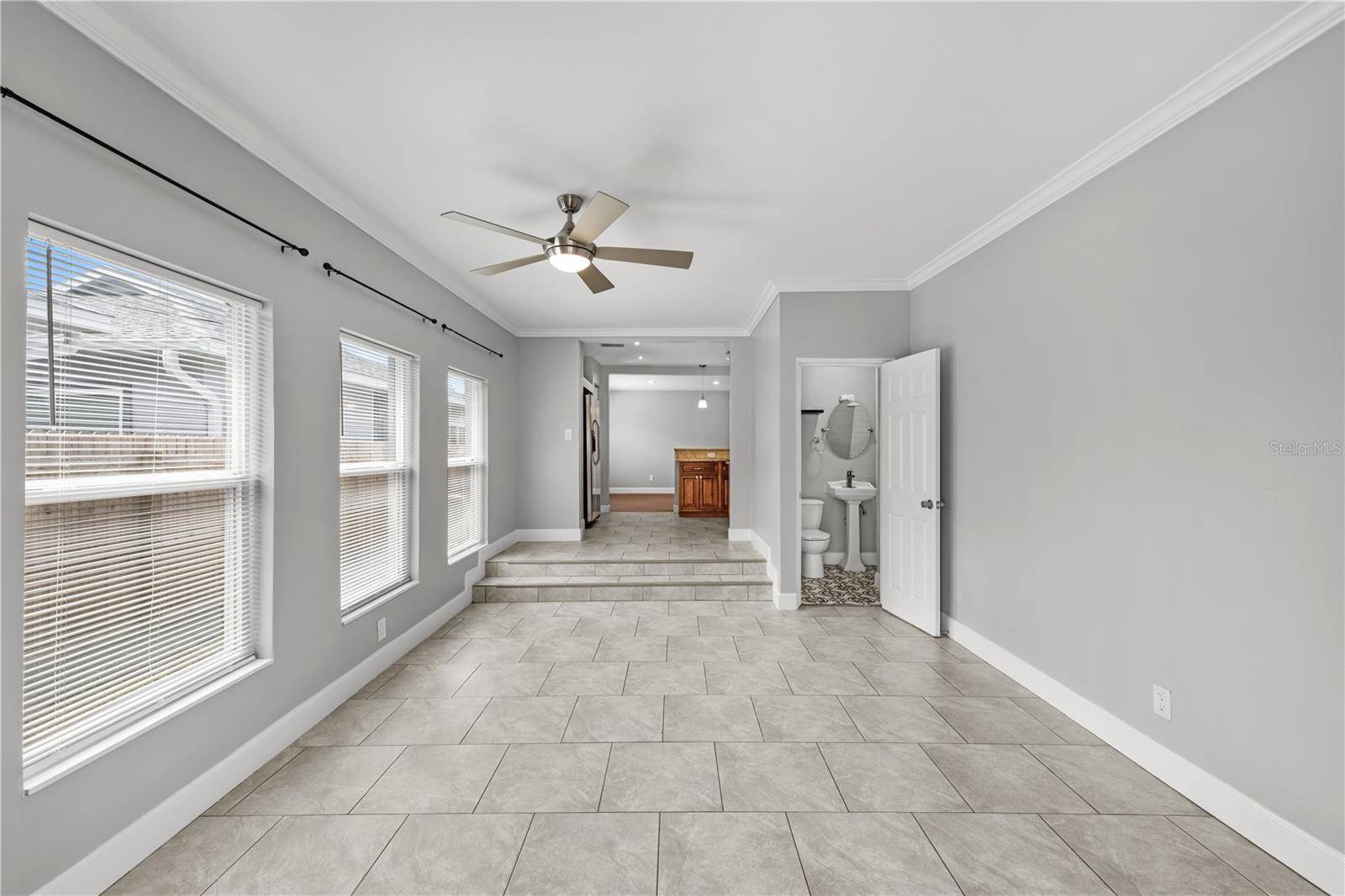5345 38TH AVE N, St Petersburg, FL 33710