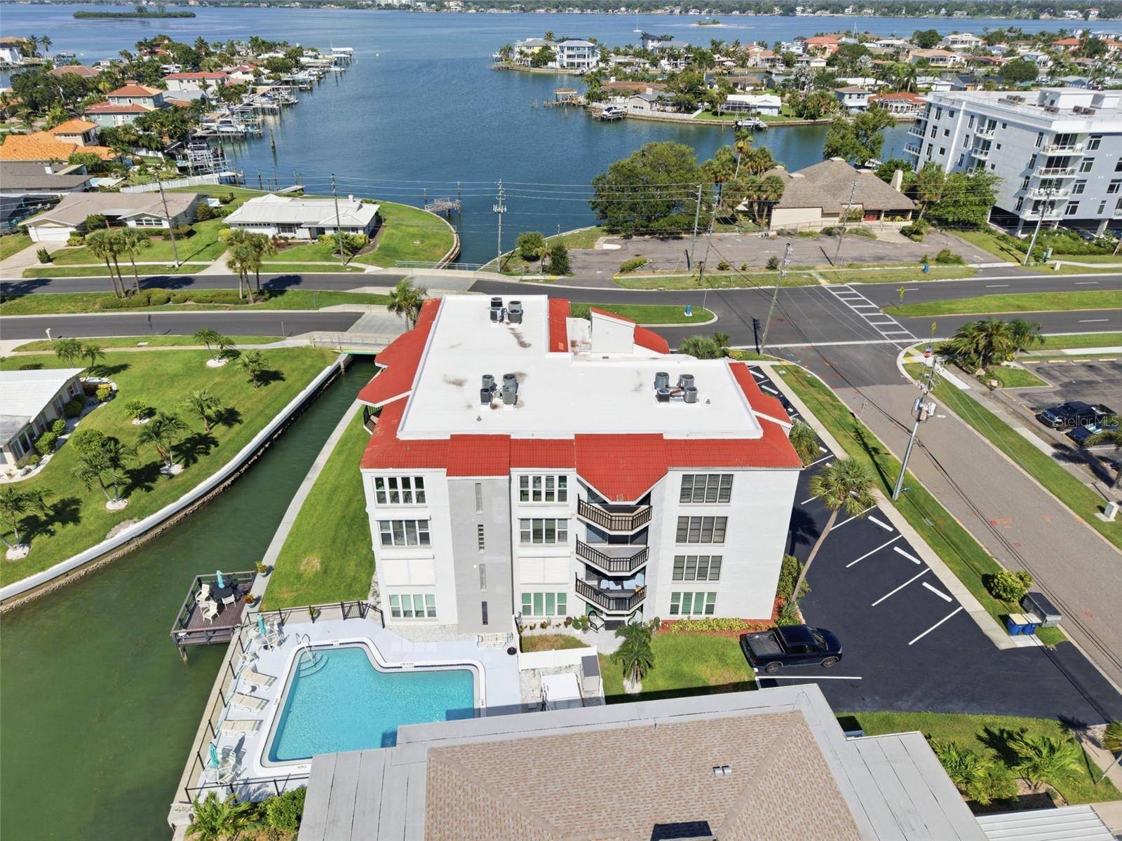 298 SKIFF PT #103, Clearwater, FL 33767