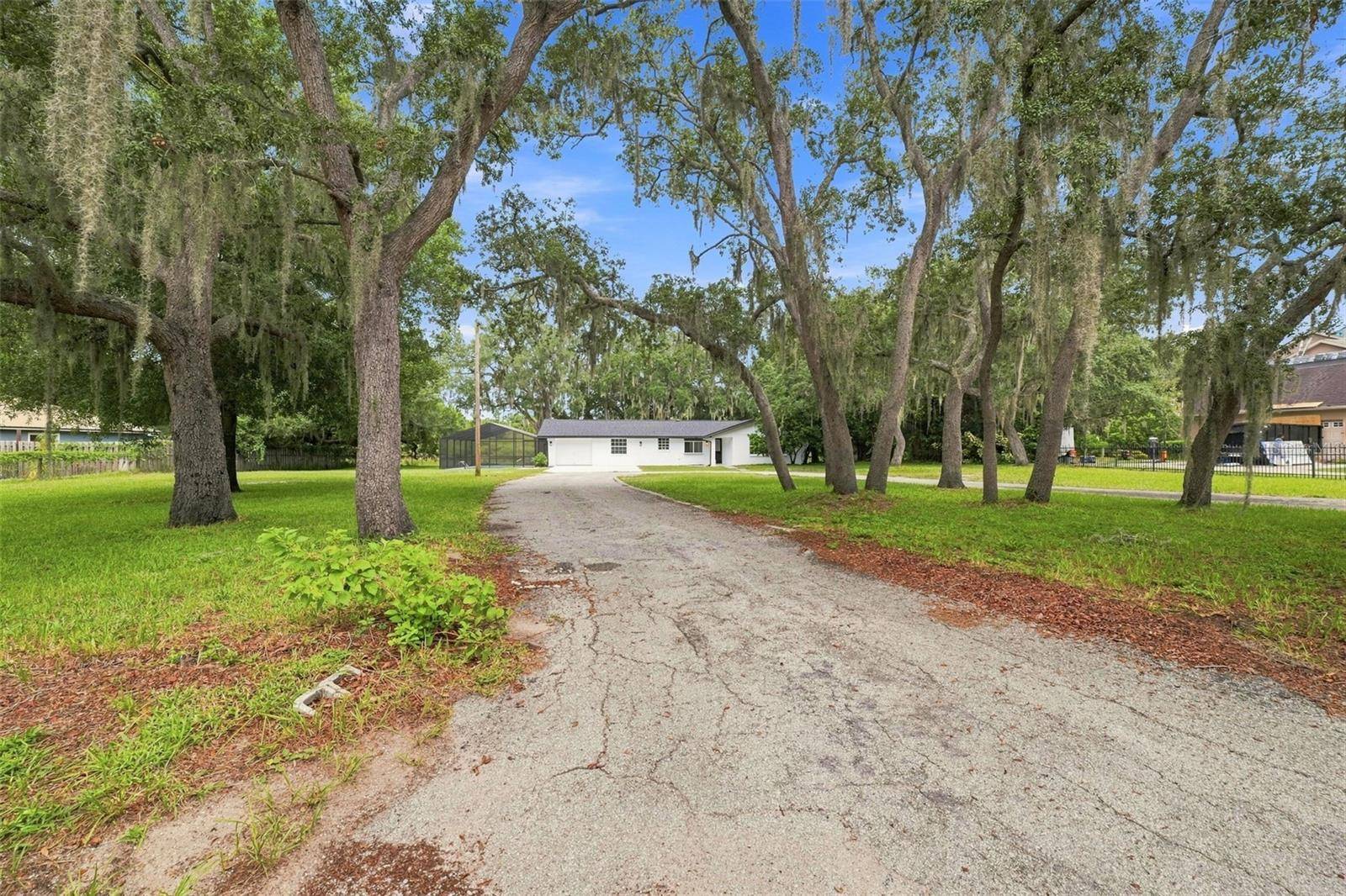 11666 SEMINOLE DR, New Port Richey, FL 34654