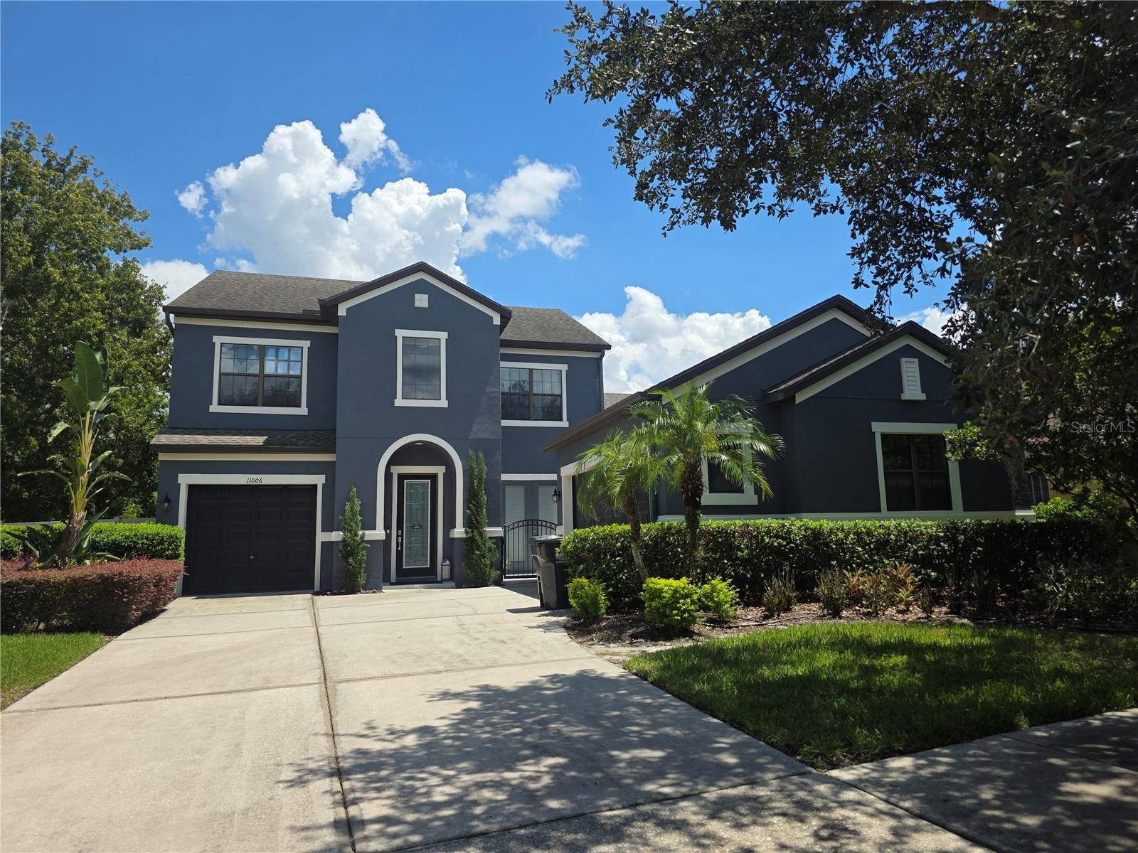 11006 WEMBLEY LANDING DR, Lithia, FL 33547