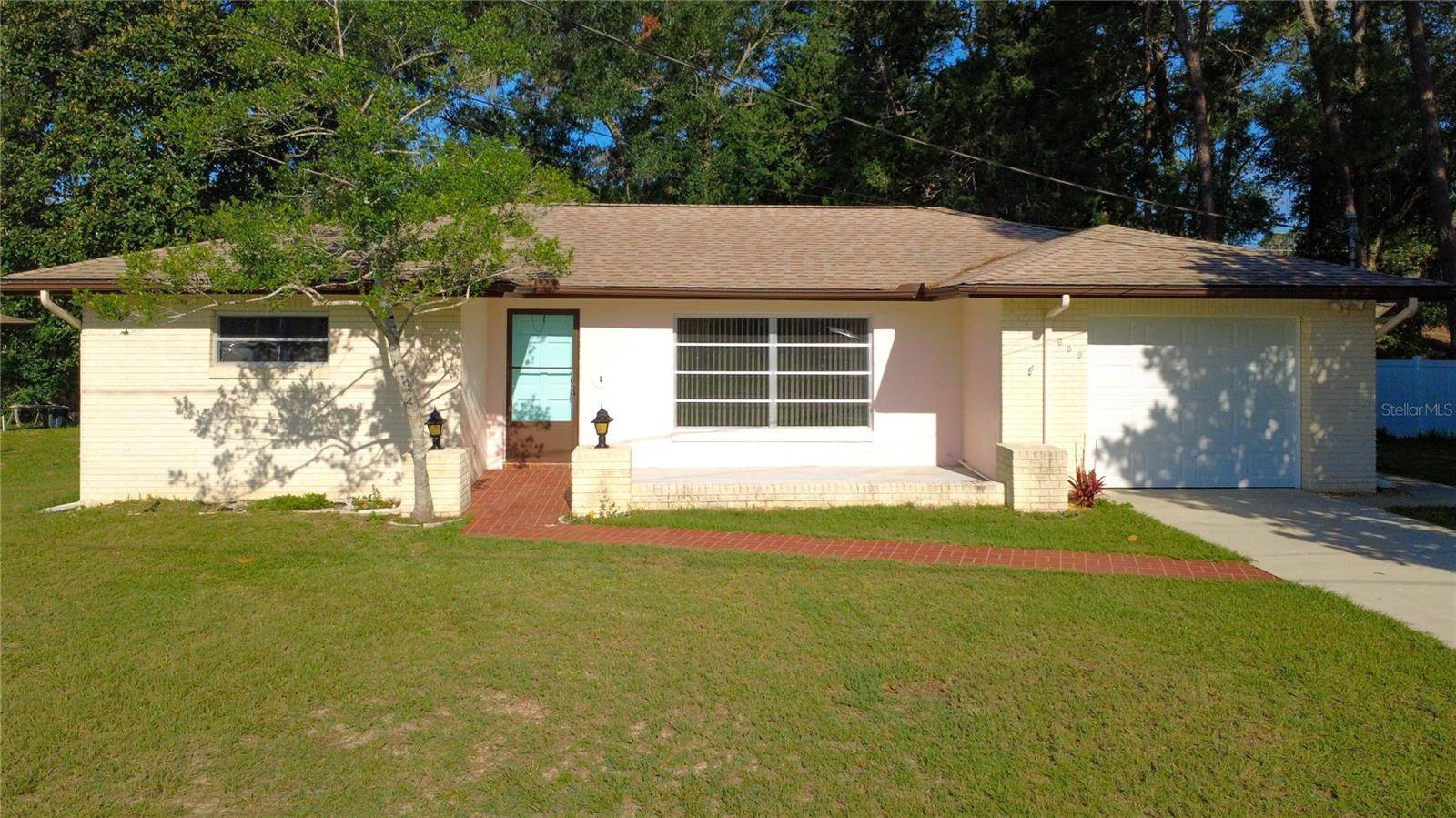 609 GOODYEAR AVE, Inverness, FL 34452