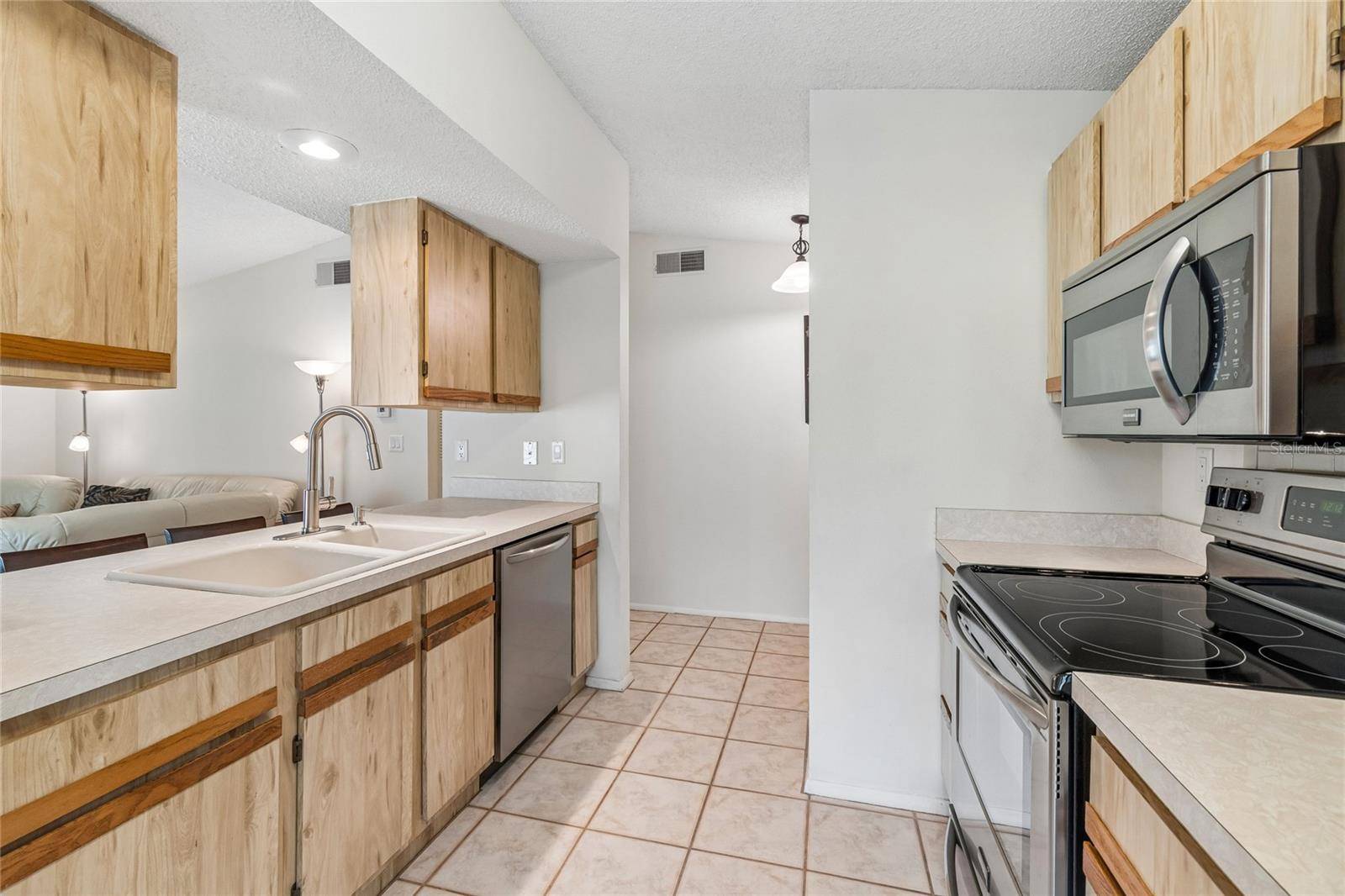 10305 TURKEY OAK DR, New Port Richey, FL 34654