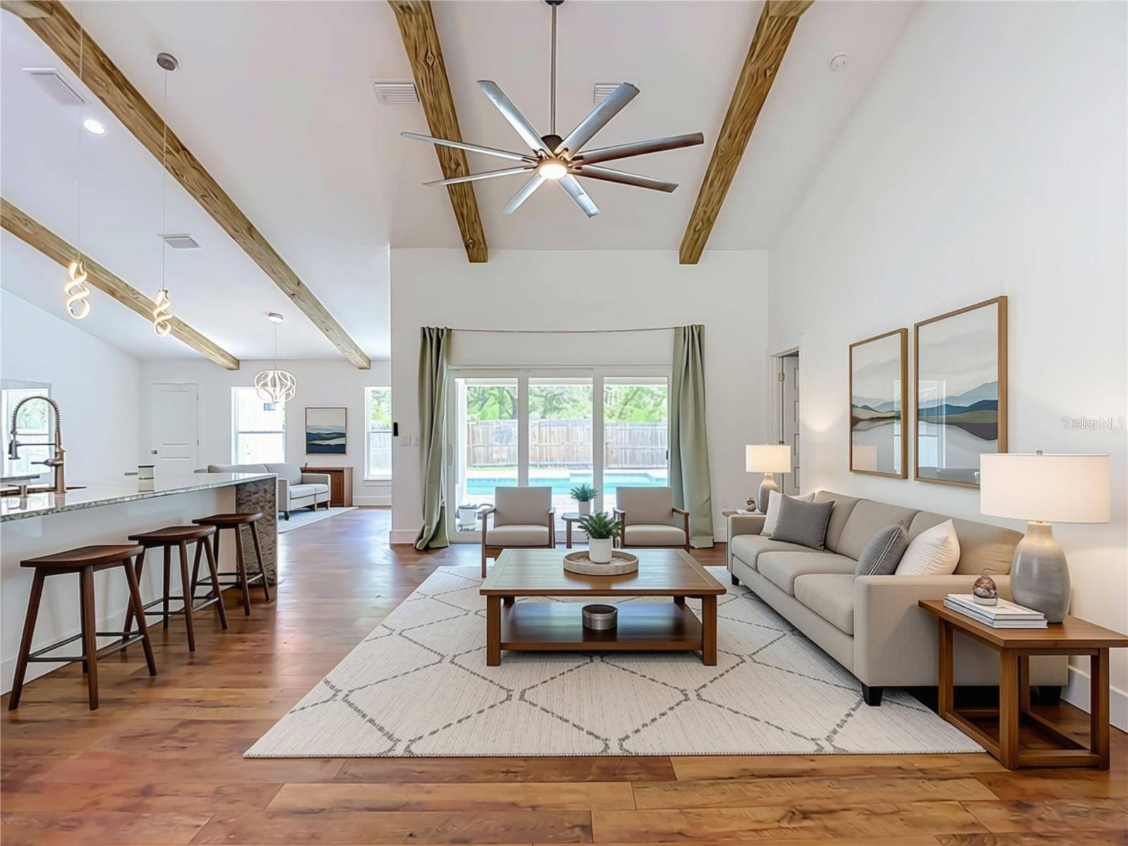 15032 HUMMINGBIRD RD, Weeki Wachee, FL 34614