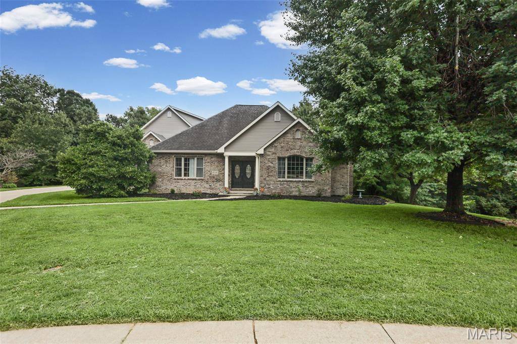 8536 Armsleigh PL, O'fallon, IL 62269