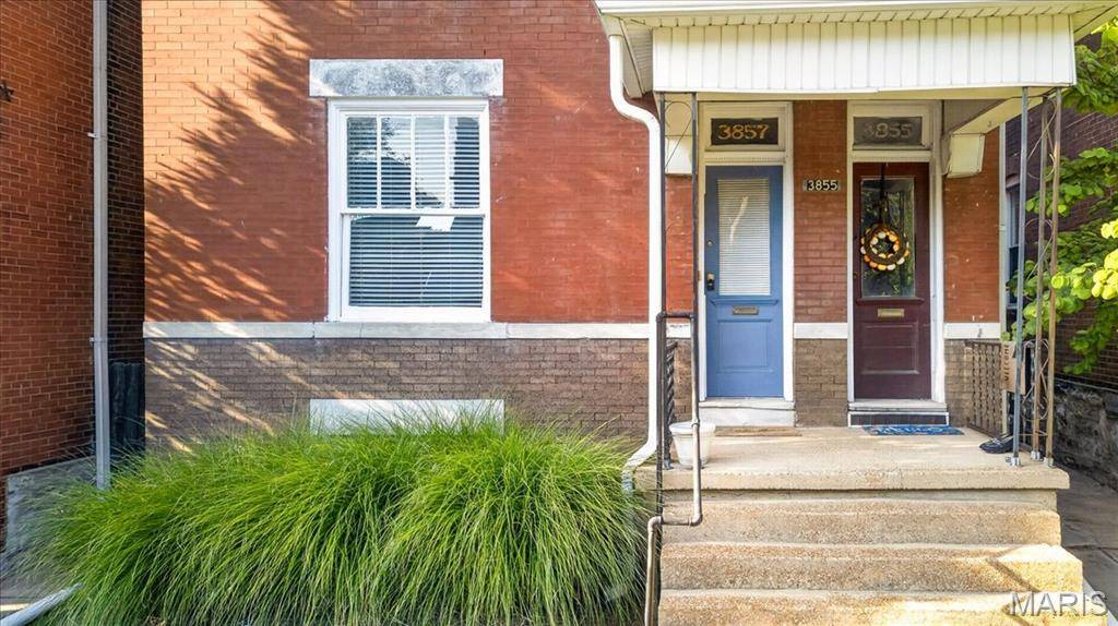 3857 Botanical, St Louis, MO 63110