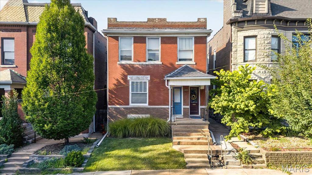 3857 Botanical, St Louis, MO 63110