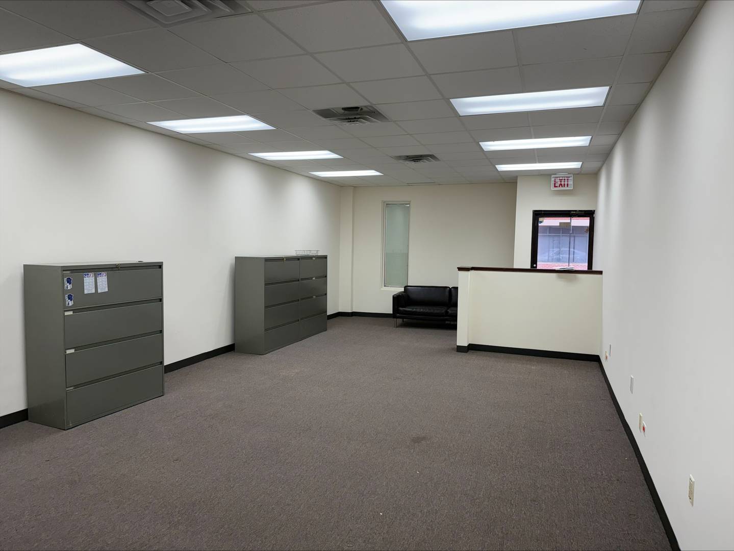 4409 W Lawrence AVE, Chicago, IL 60630