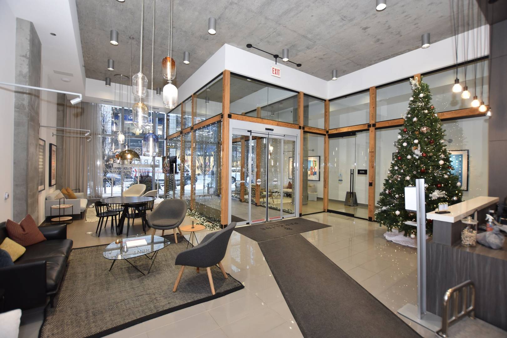 60 E Randolph ST #PH25C, Chicago, IL 60601