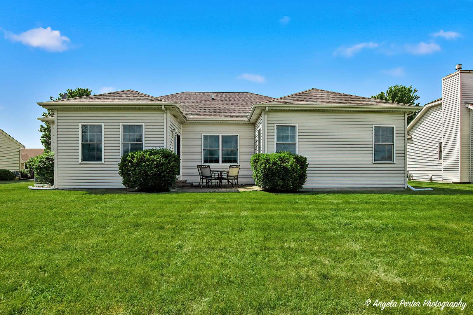 1004 Monroe AVE, Mchenry, IL 60050