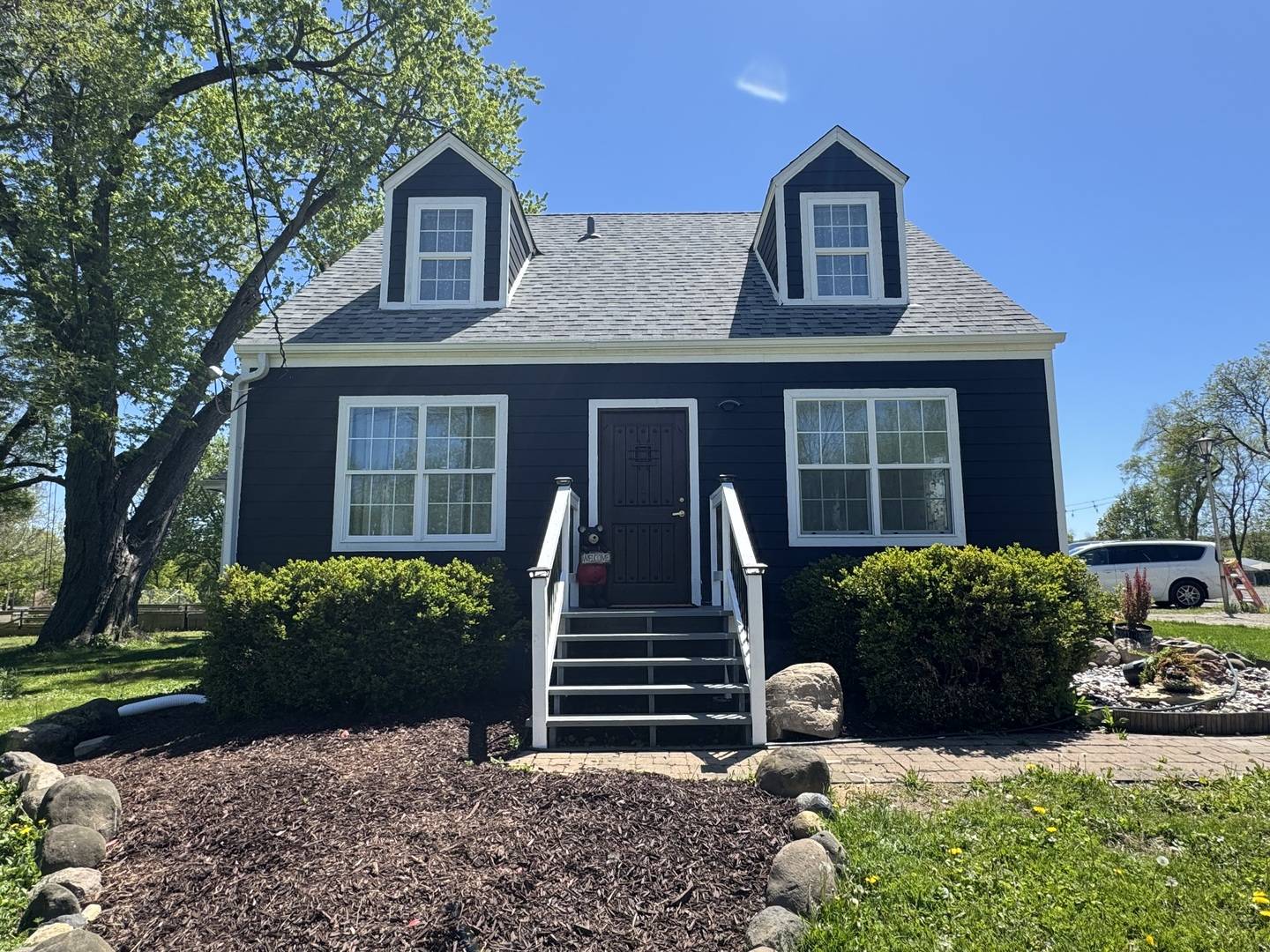 931 Rawson Bridge RD, Cary, IL 60013