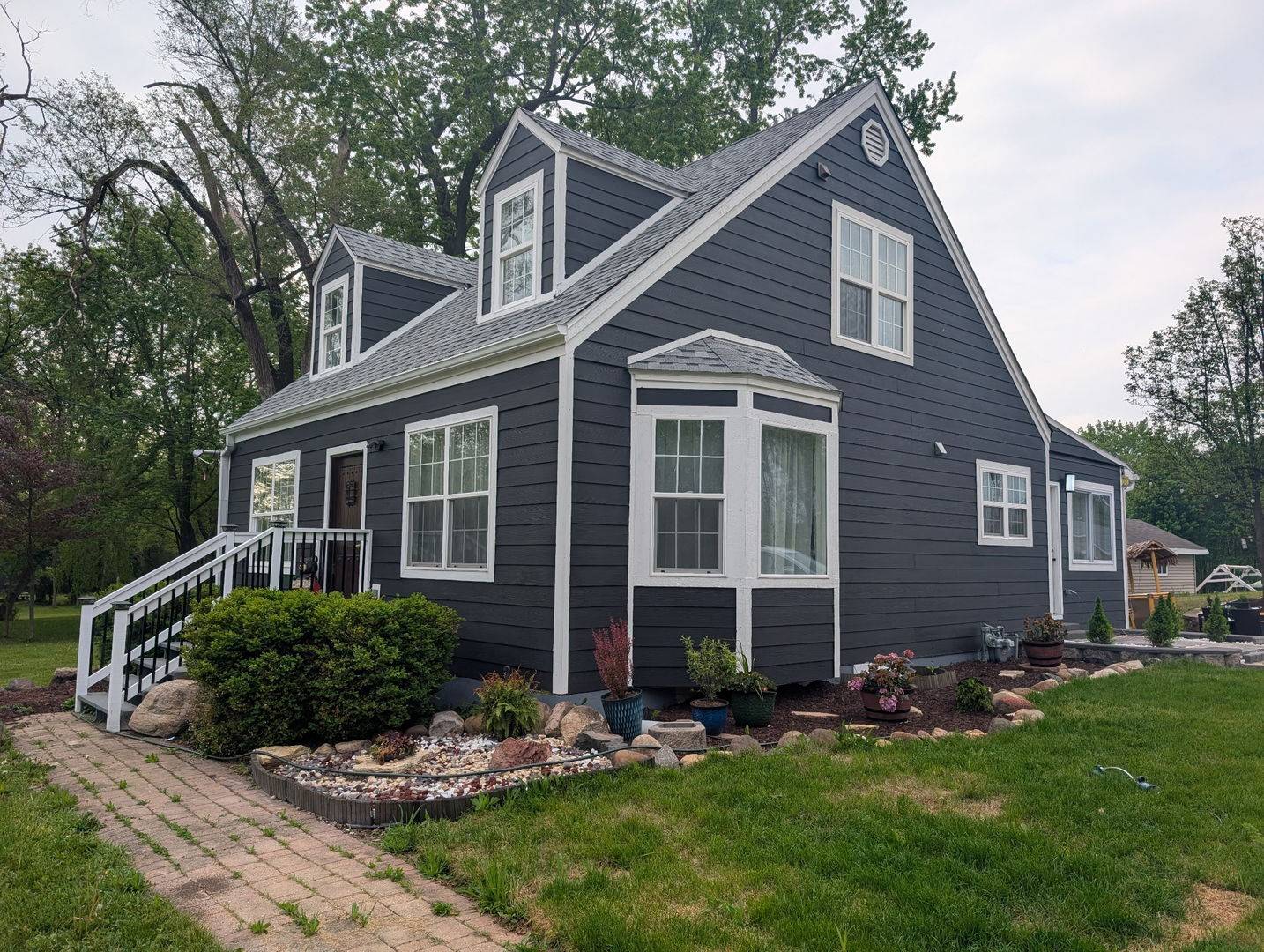 931 Rawson Bridge RD, Cary, IL 60013
