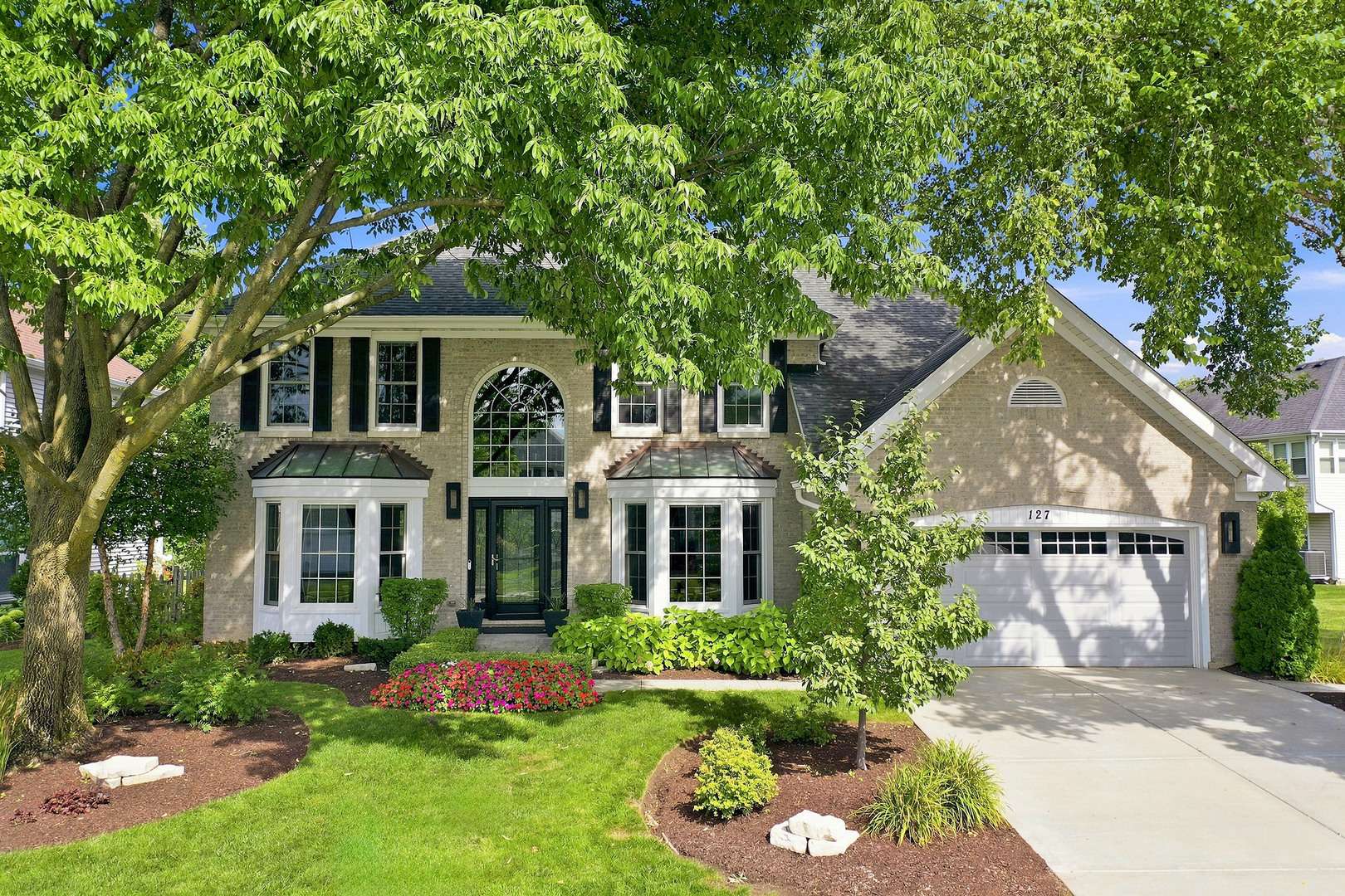 127 Michelle PL, Schaumburg, IL 60173