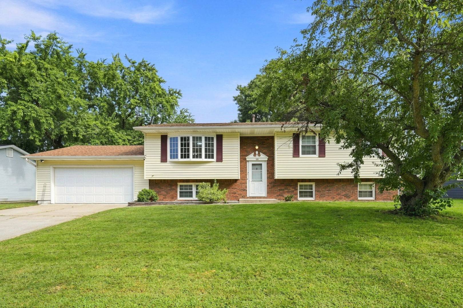 105 Spruce DR, Colona, IL 61241