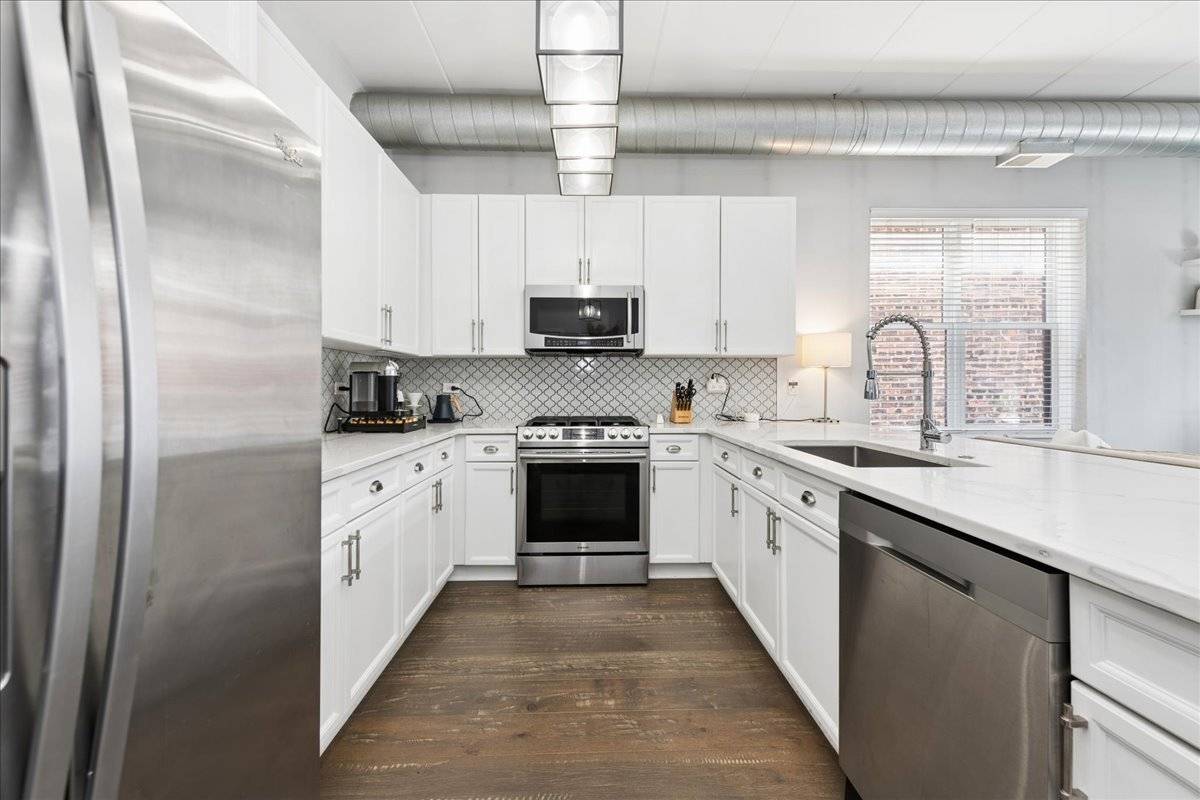 1155 W Madison ST #312, Chicago, IL 60607