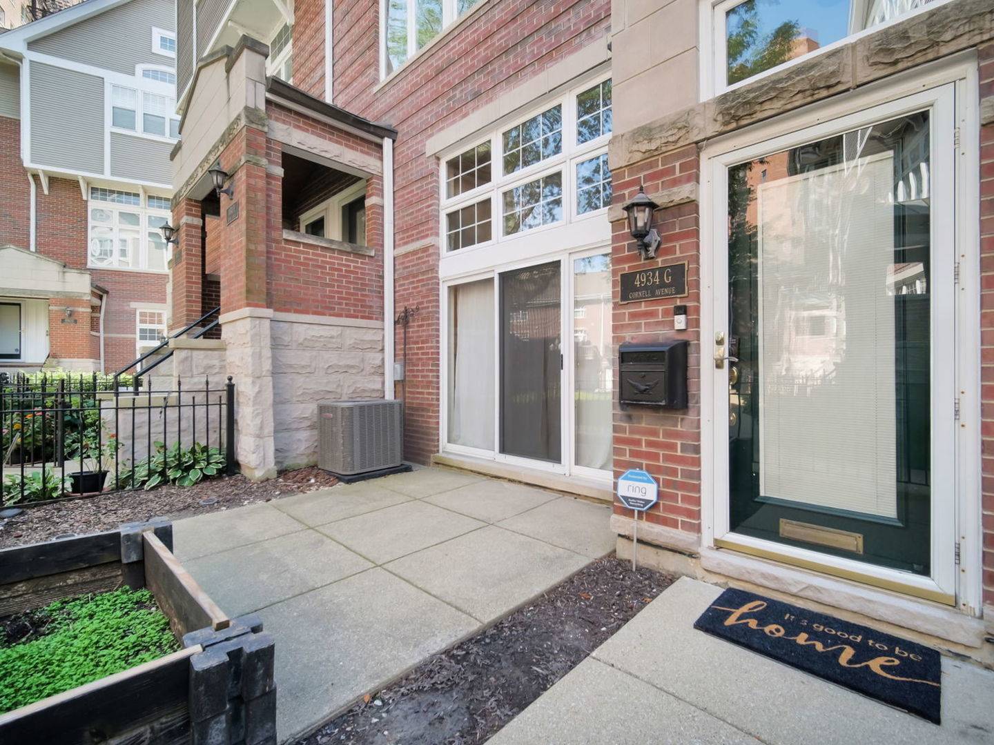 4934 S CORNELL AVE #G, Chicago, IL 60615