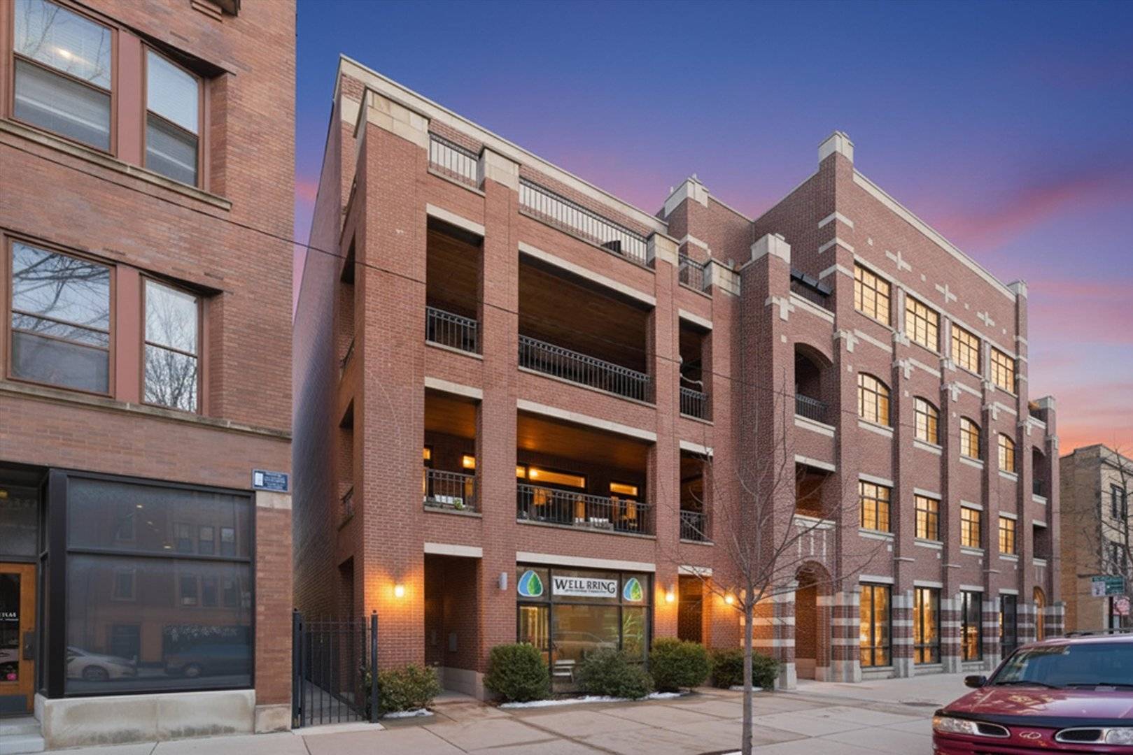 4821 N Damen AVE #4, Chicago, IL 60625
