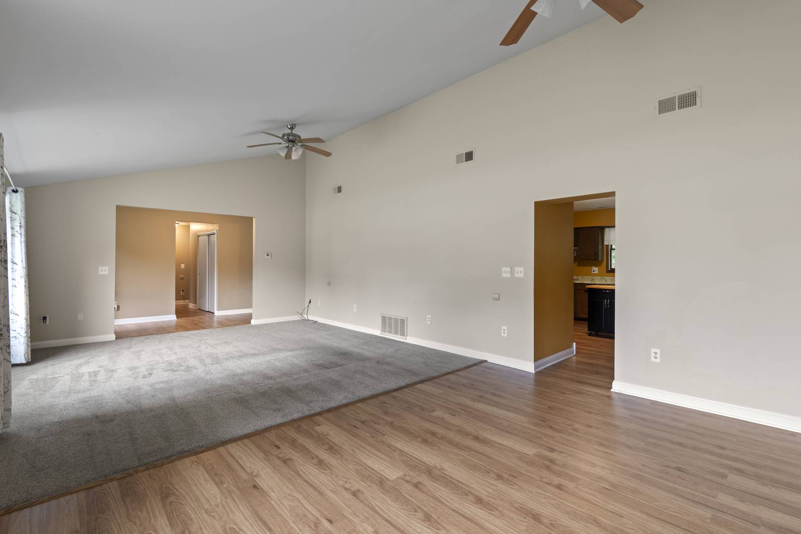 46W550 Katie DR, Big Rock, IL 60511